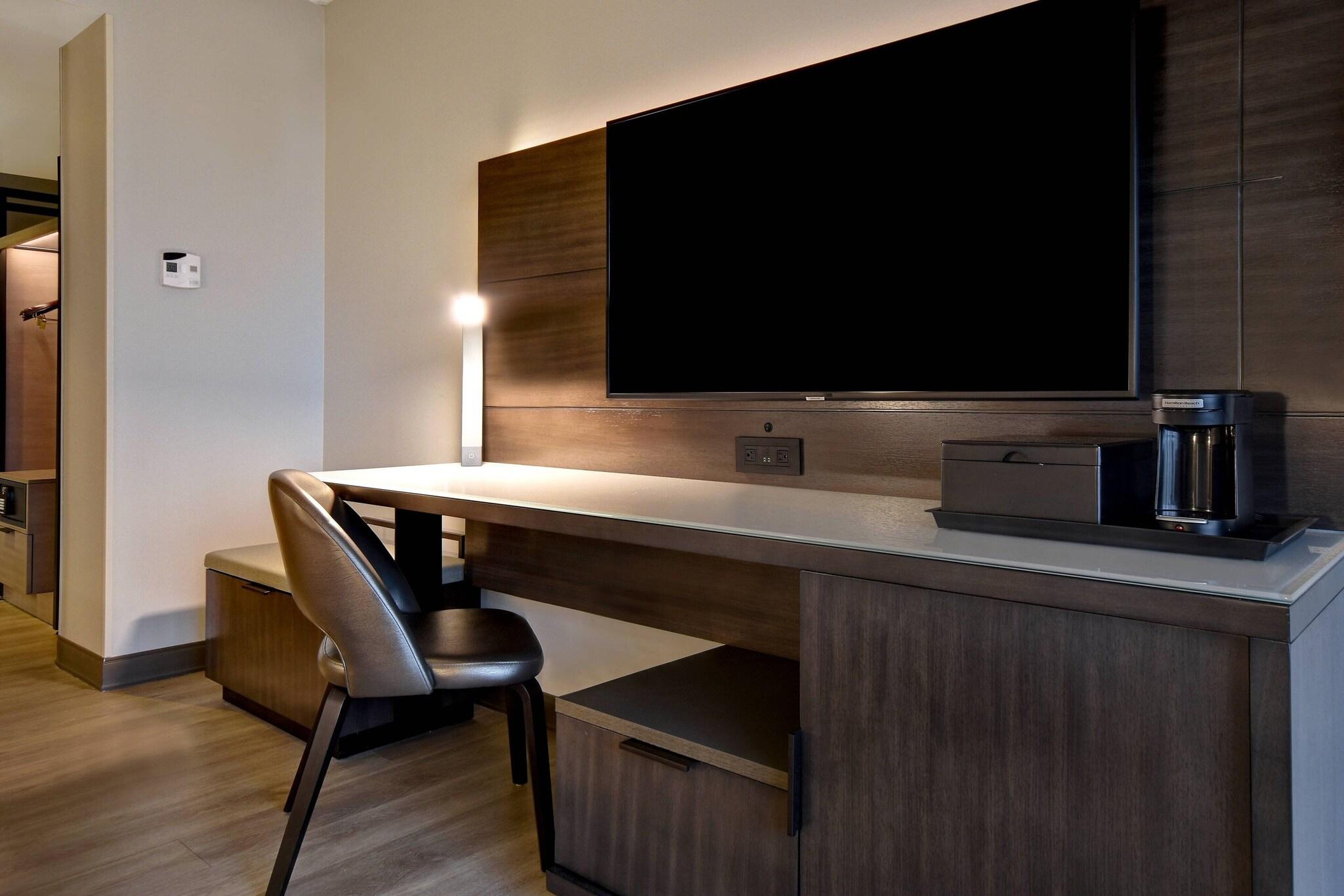 Double Two Queen Beds