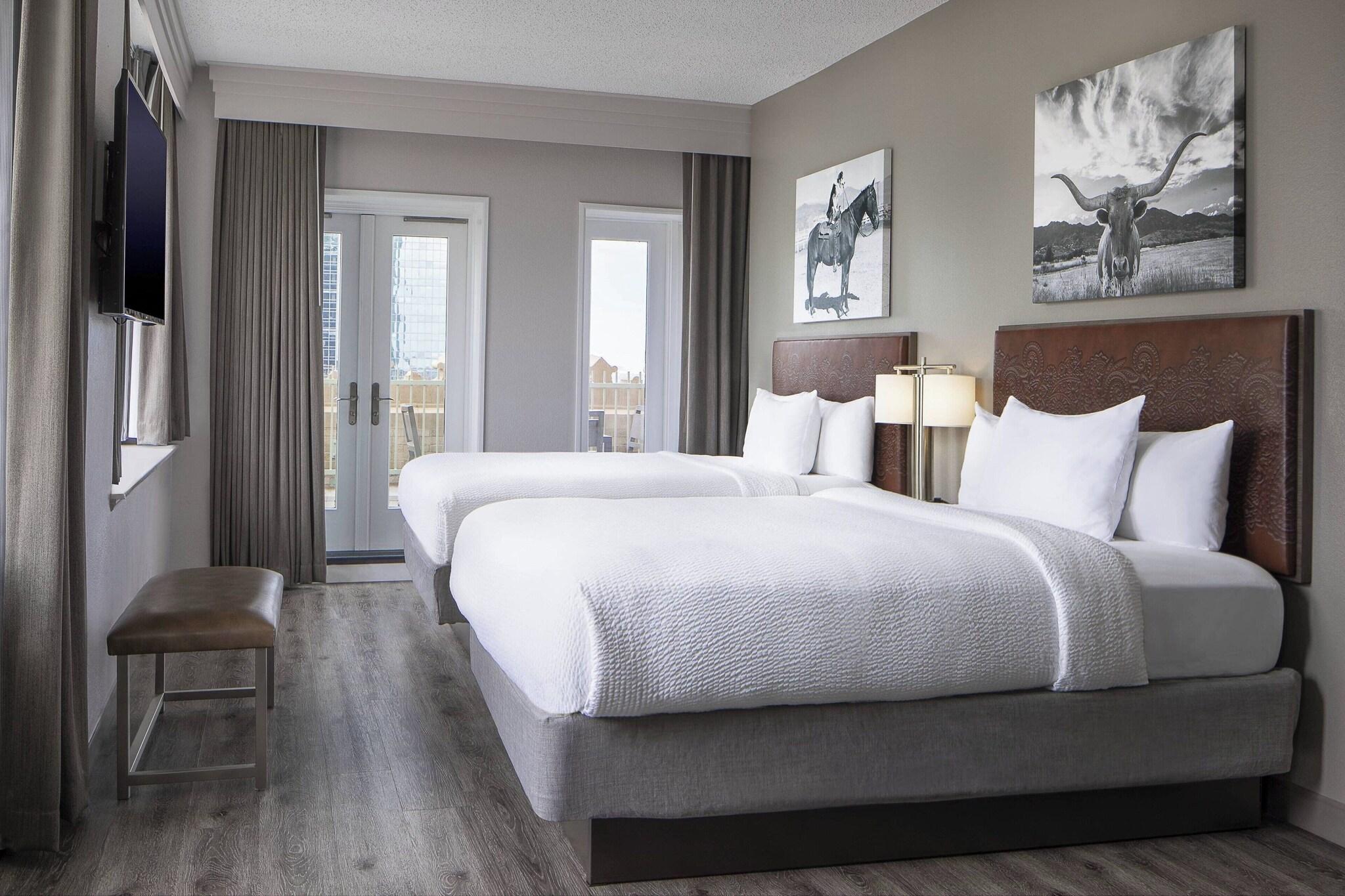 Quadruple Two Queen Beds