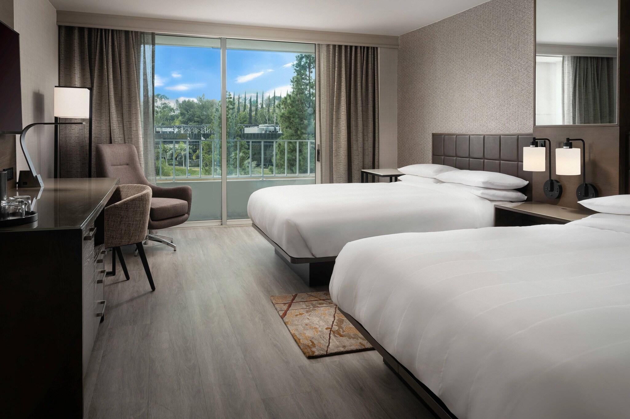 Double Club Two Queen Beds