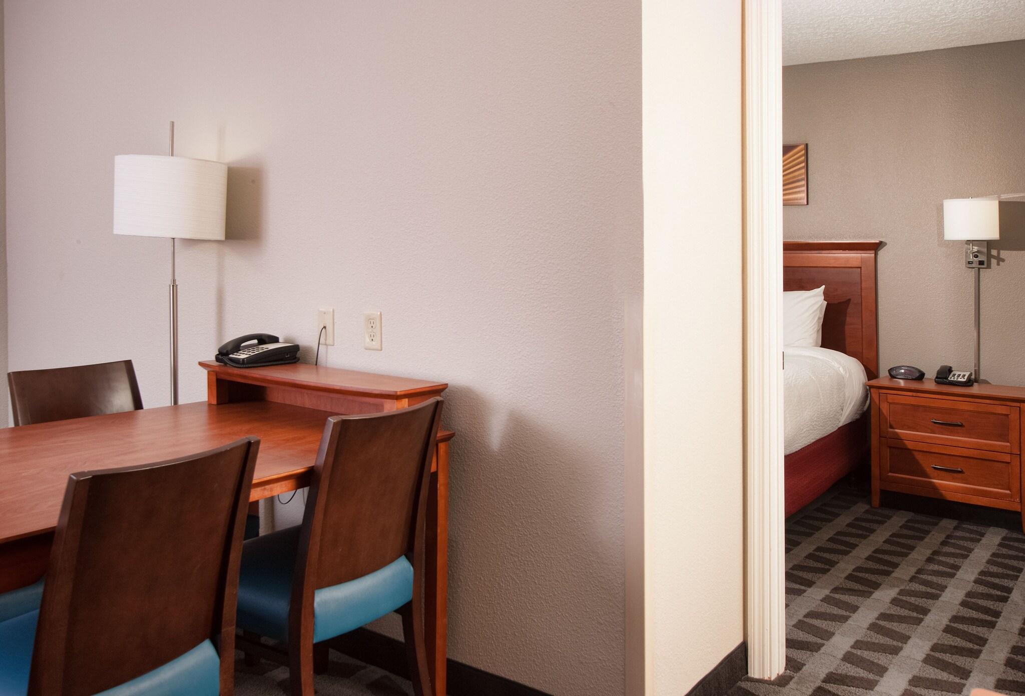 Studio King Size Bed