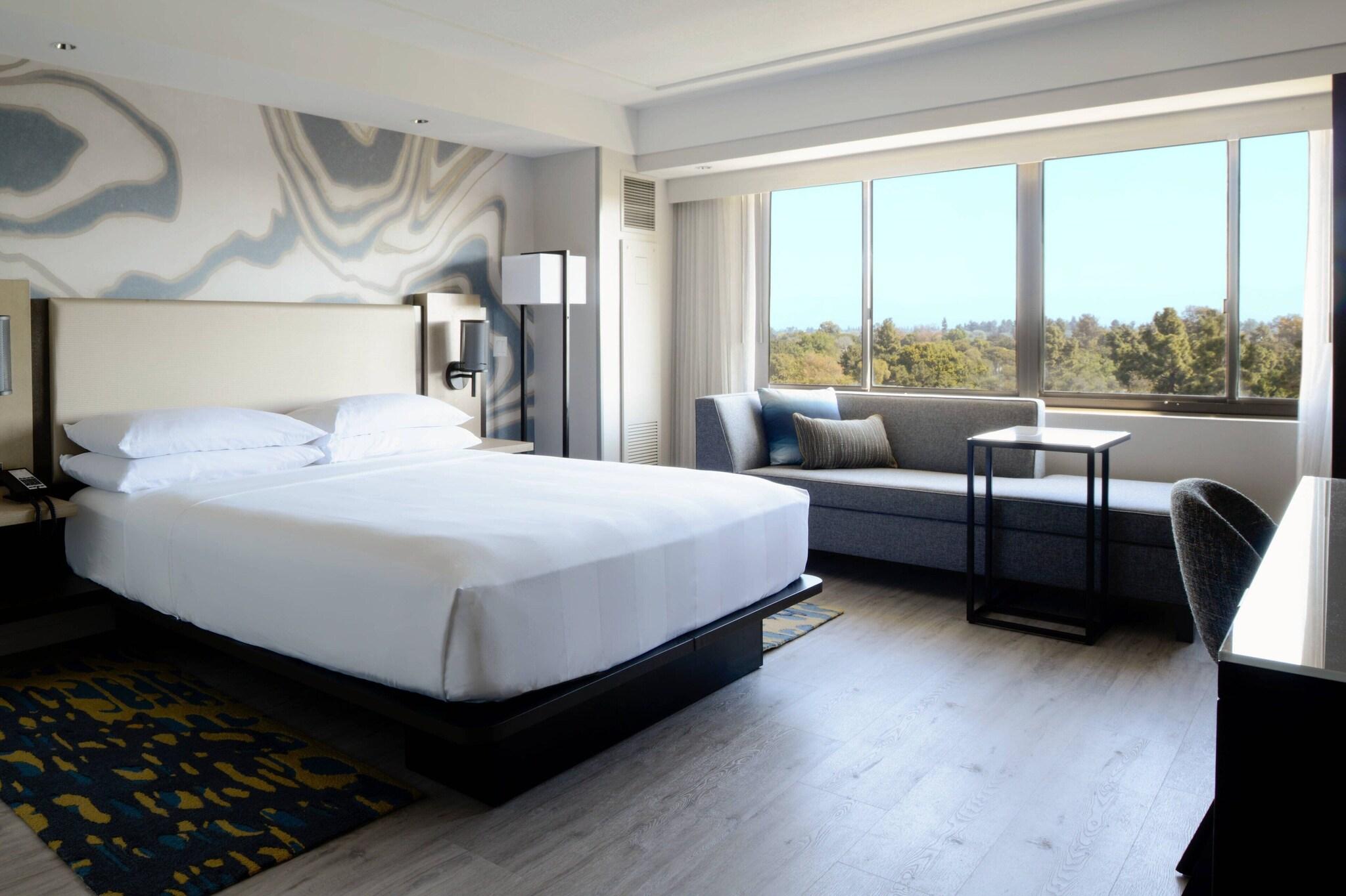 Double Two Queen Beds