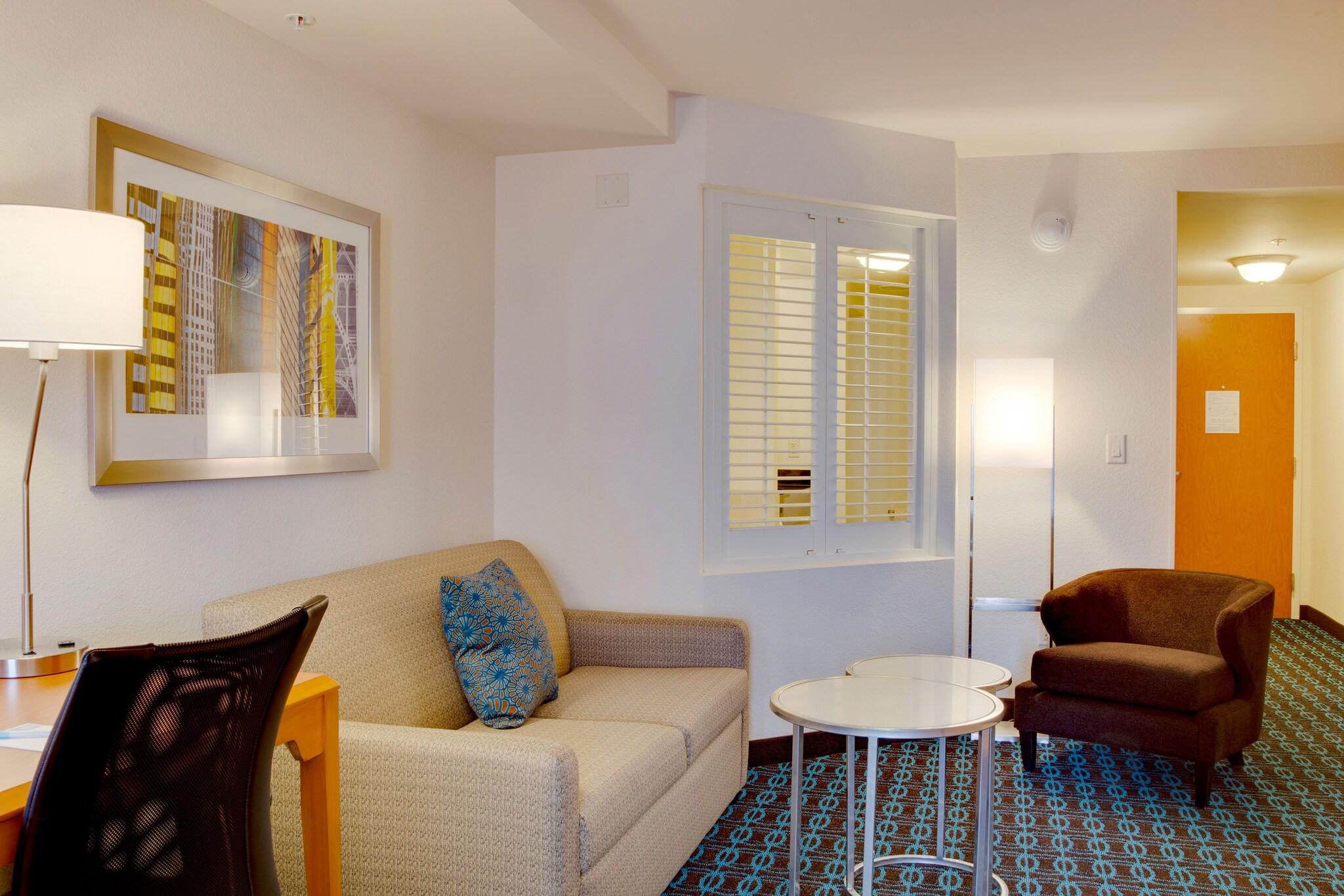 Studio King Size Bed