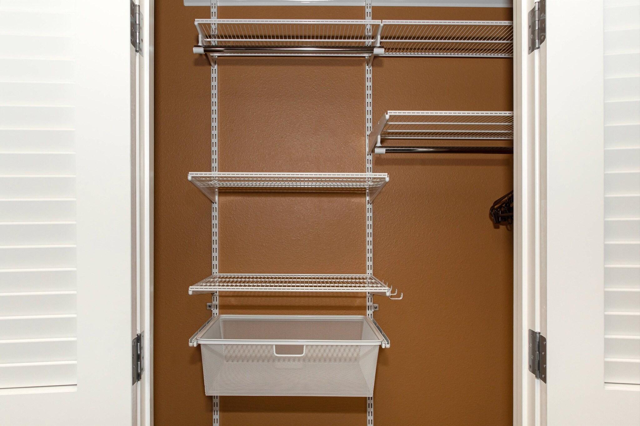 Studio King Size Bed