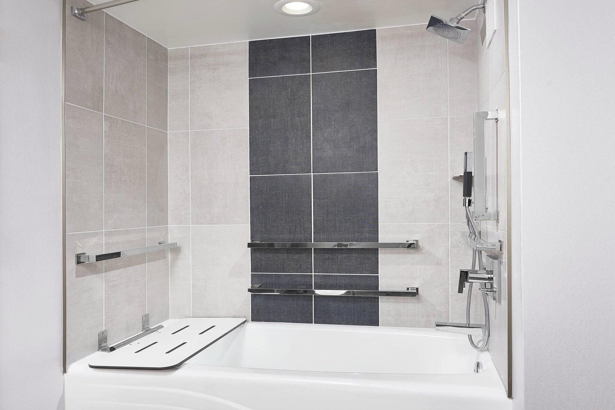 Double Club King Bed