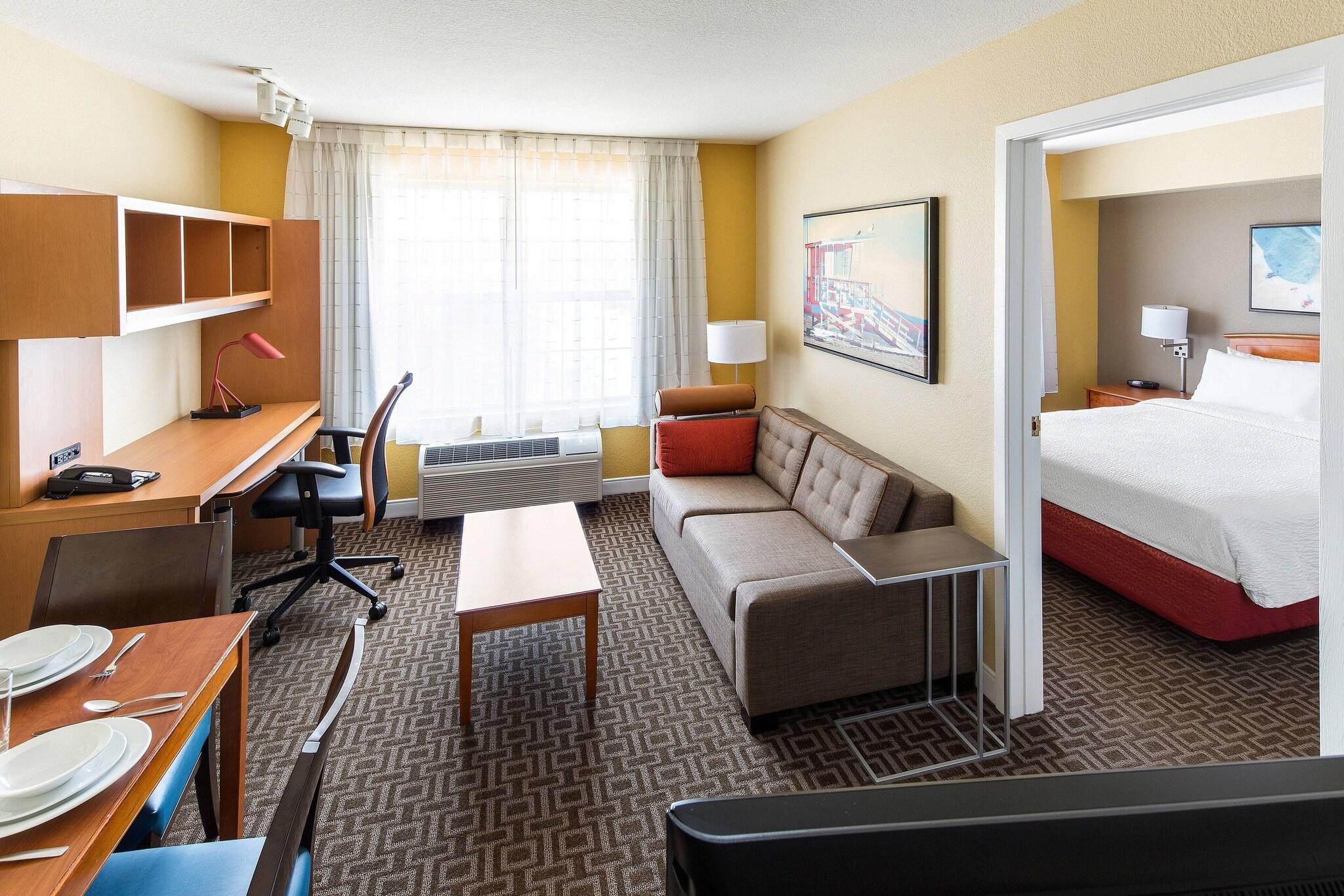 Suite Accessible-queen Size Bed