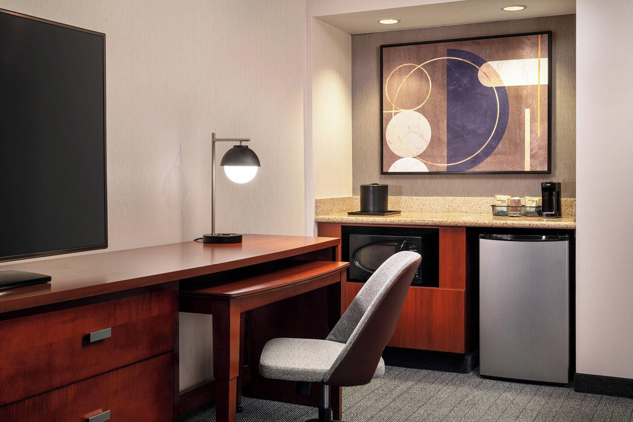 Suite Two Queen Beds