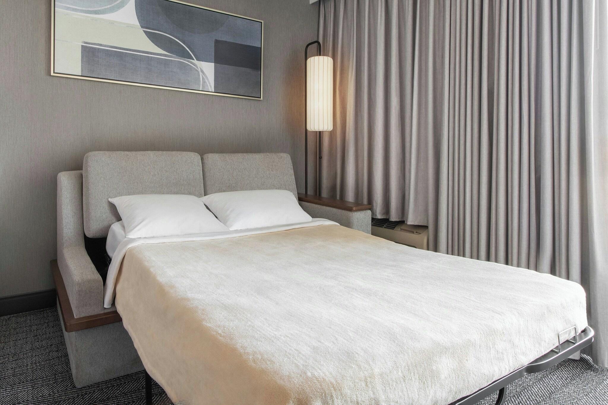 Double King Size Bed