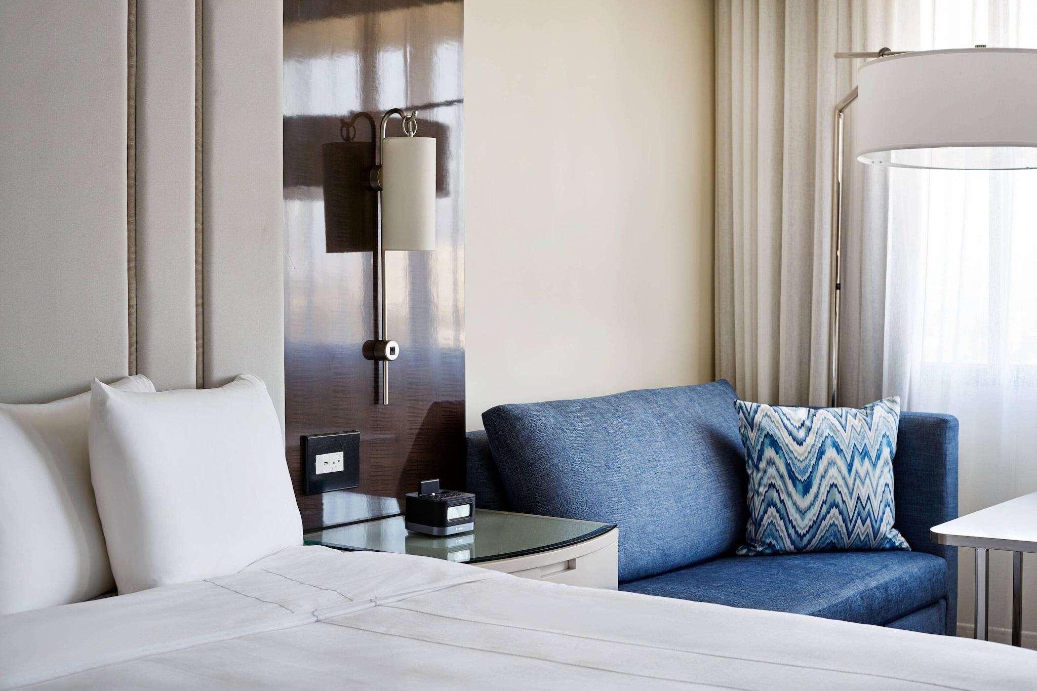 Double Accessible King Size Bed