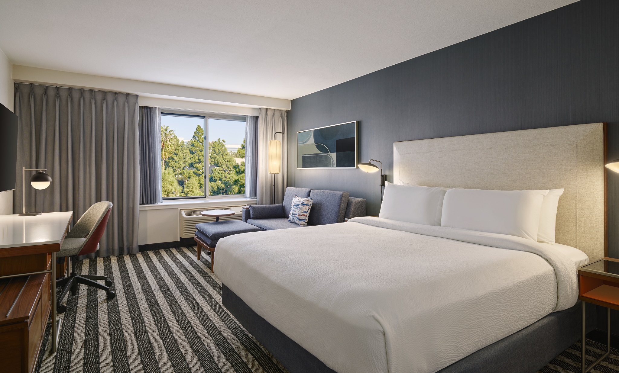 Double King Size Bed