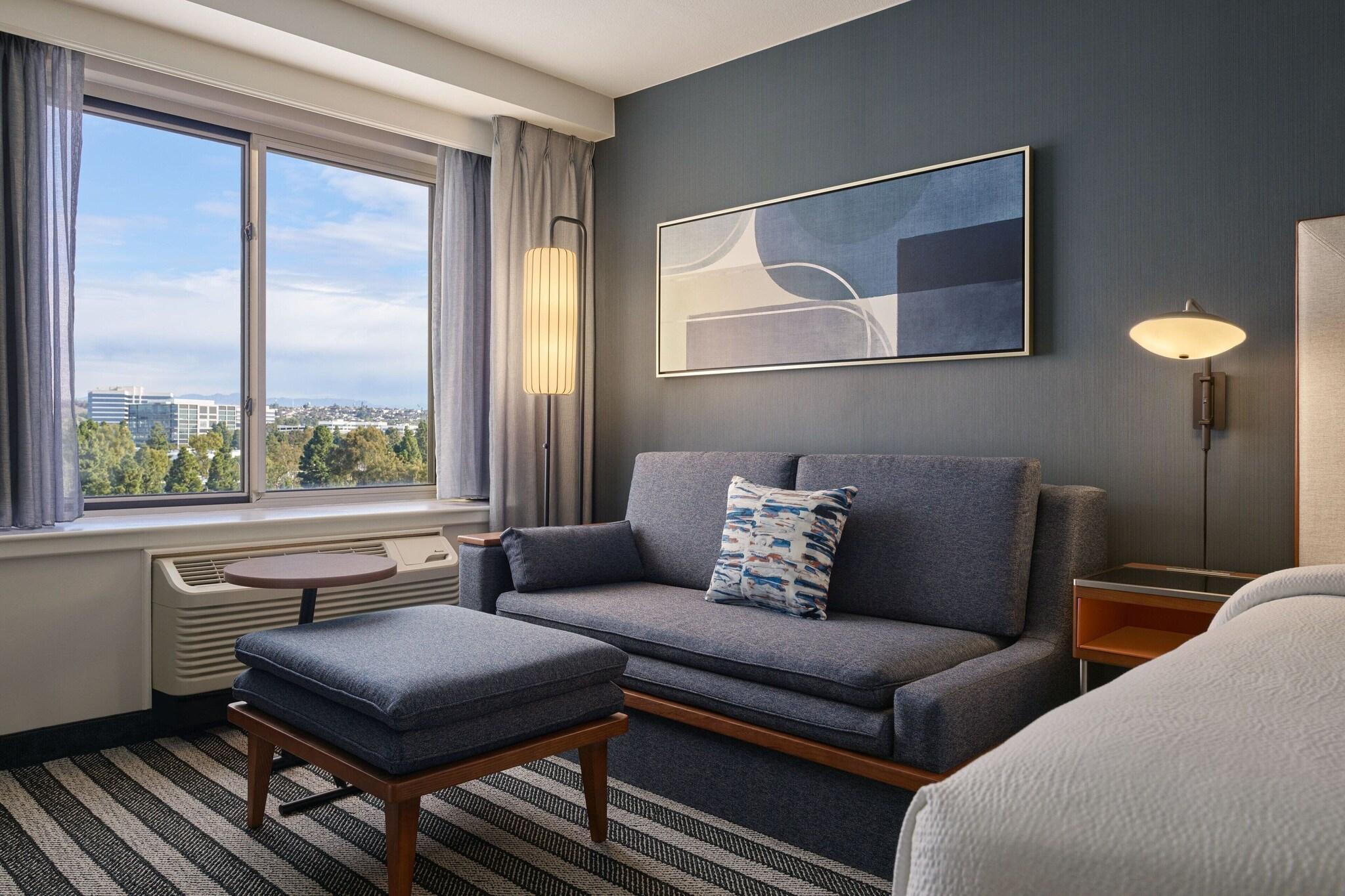 Double Deluxe King Bed