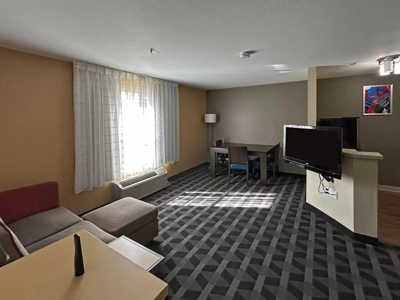 Suite Queen Bed Non Smoking