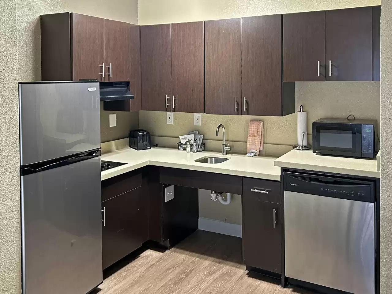 Double Queen Bed Non Smoking