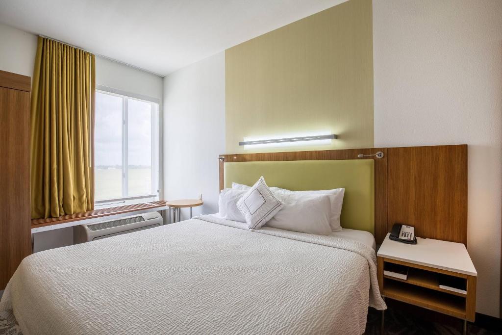 Suite King Size Bed