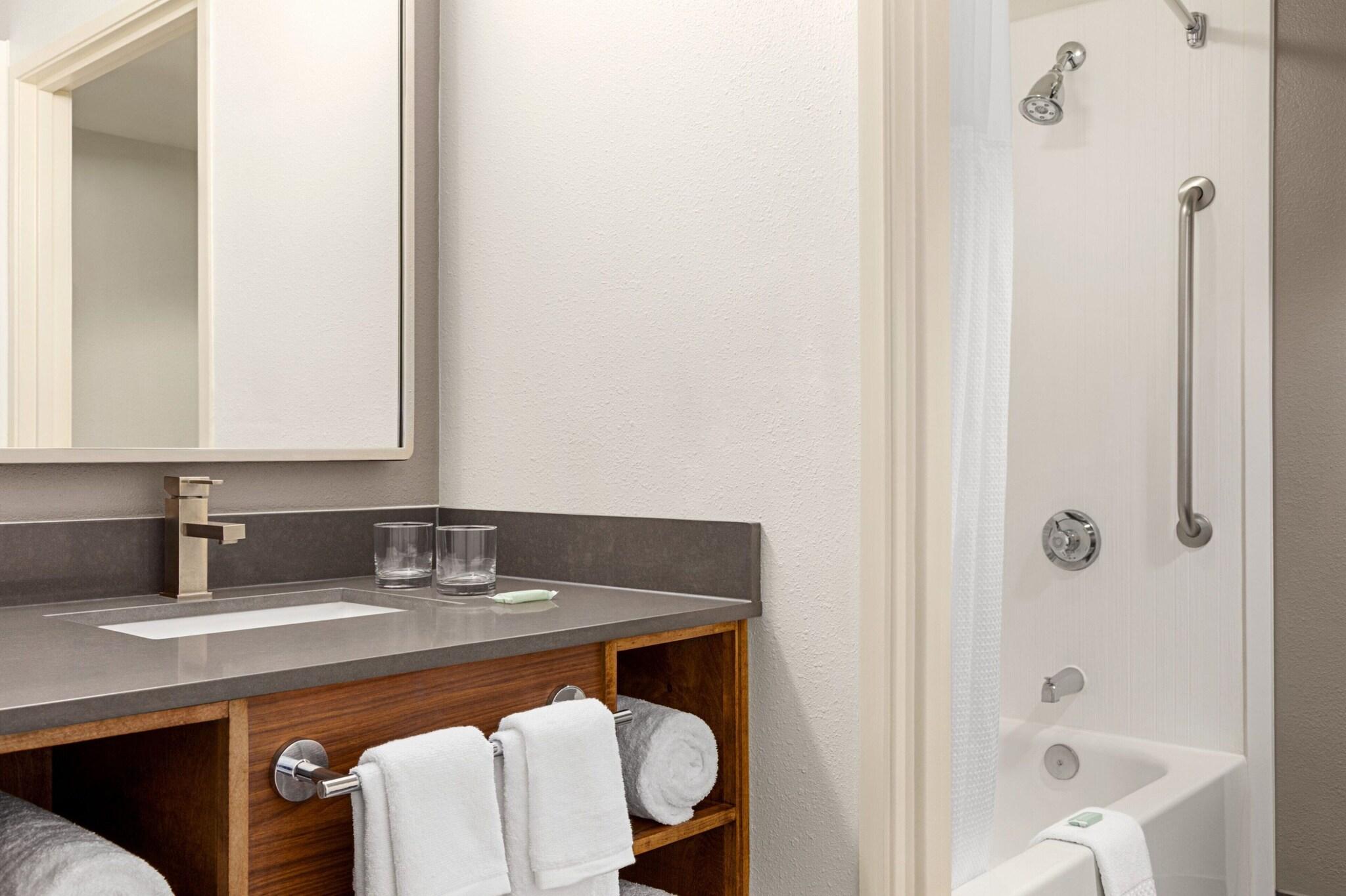 Double Two Queen Beds