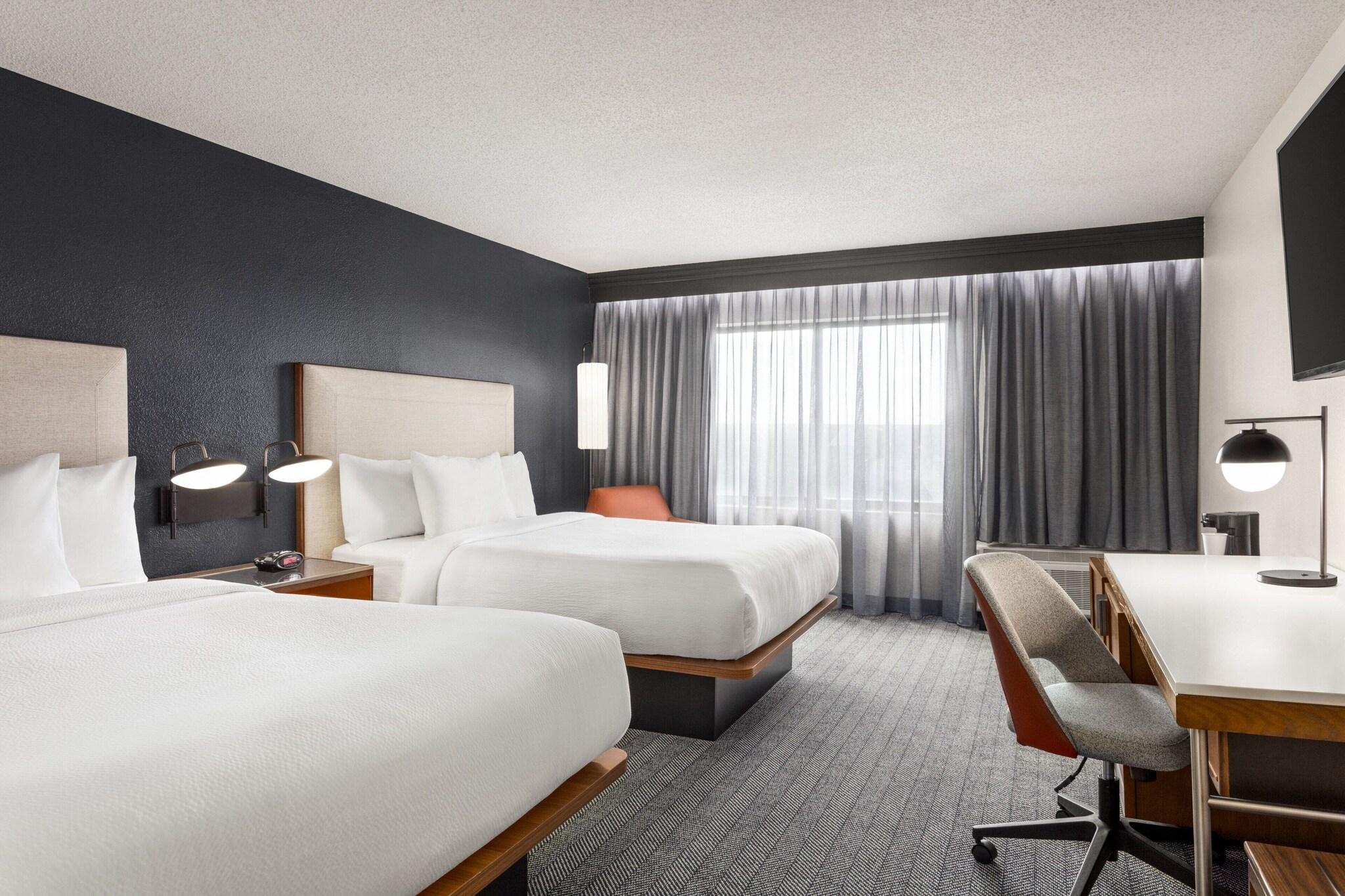 Quadruple Accessible-two Queen Beds