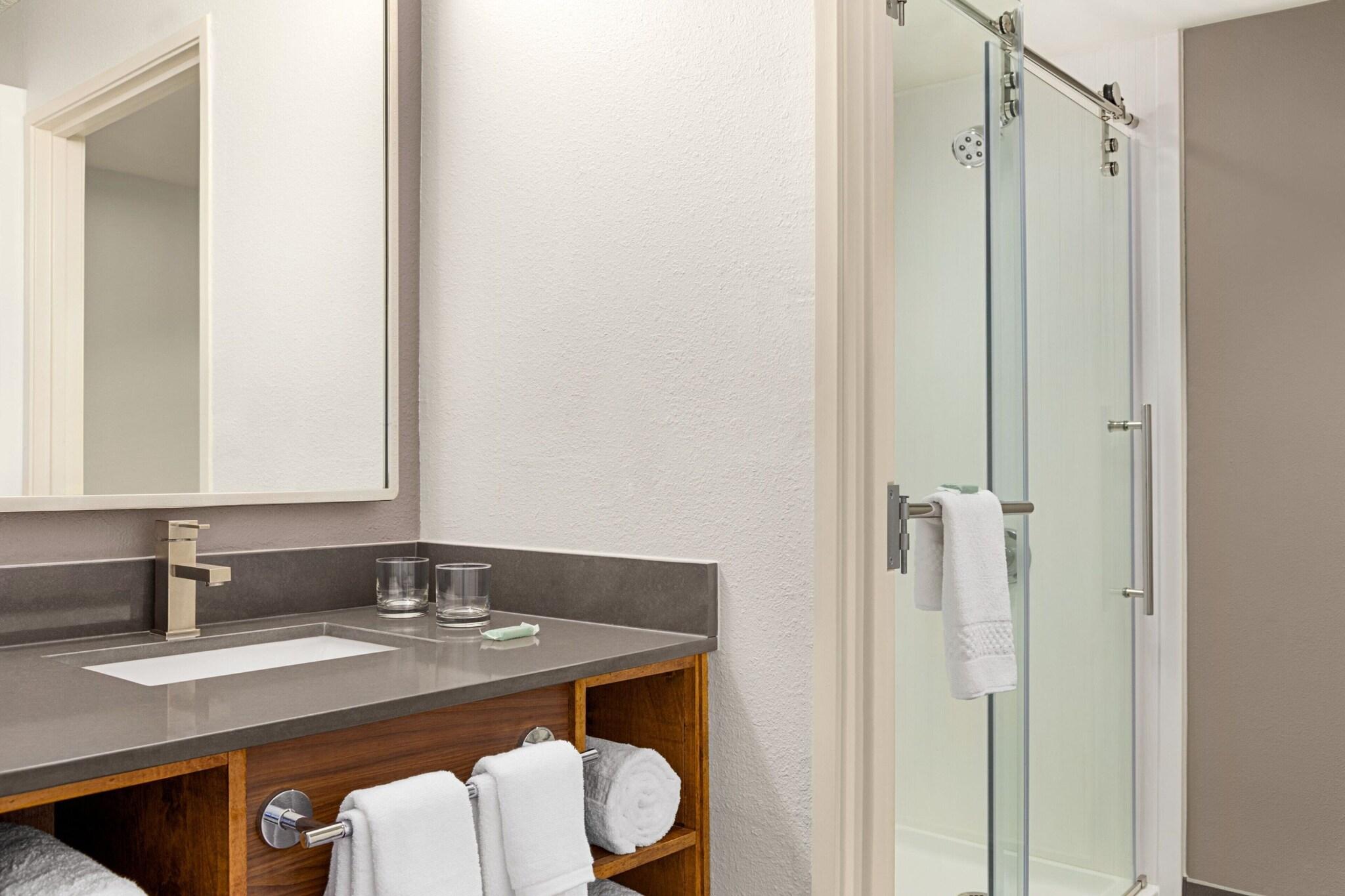 Double Executive King Bed