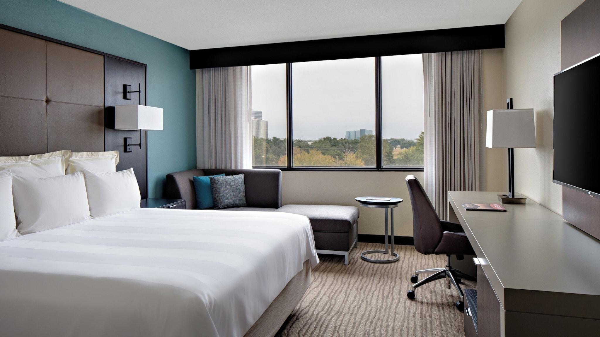 Double King Bed Non Smoking