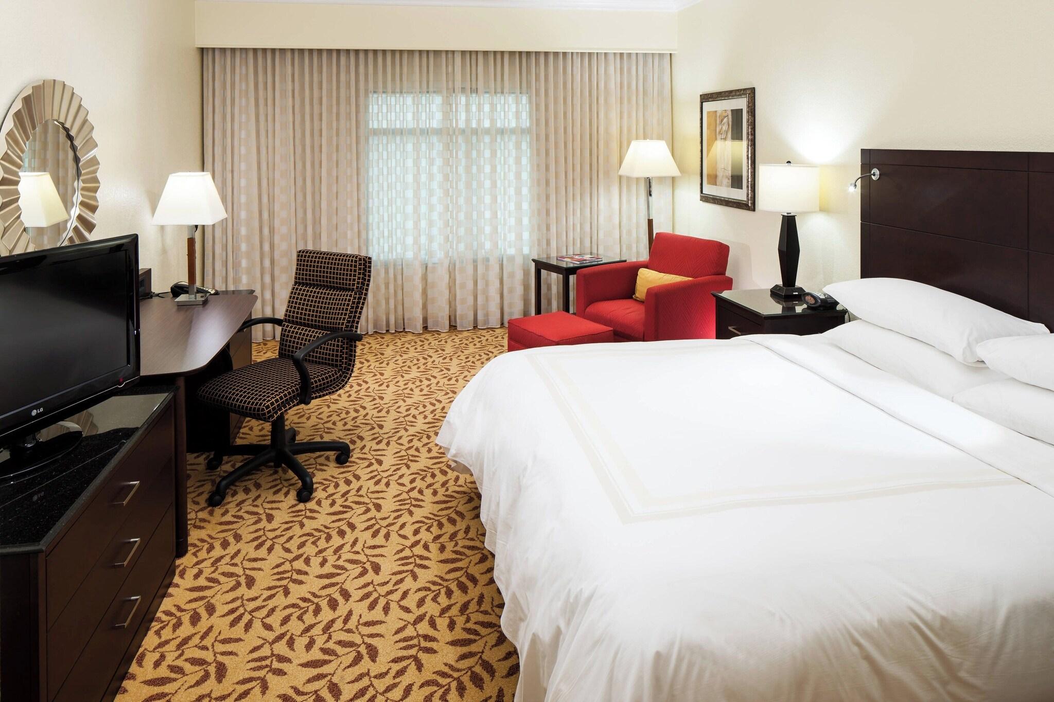 Double Queen Size Bed