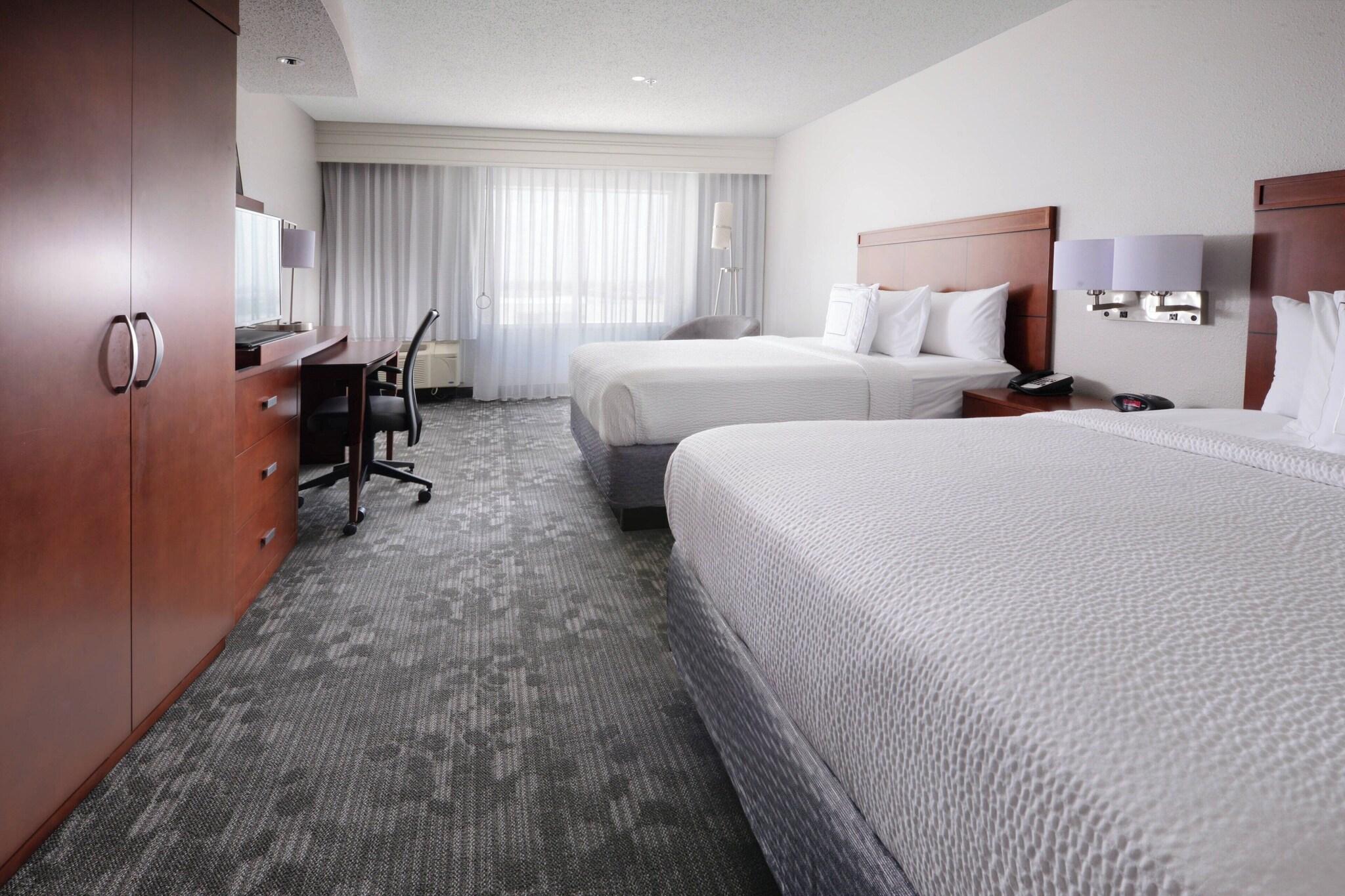 Quadruple Accessible-two Queen Beds