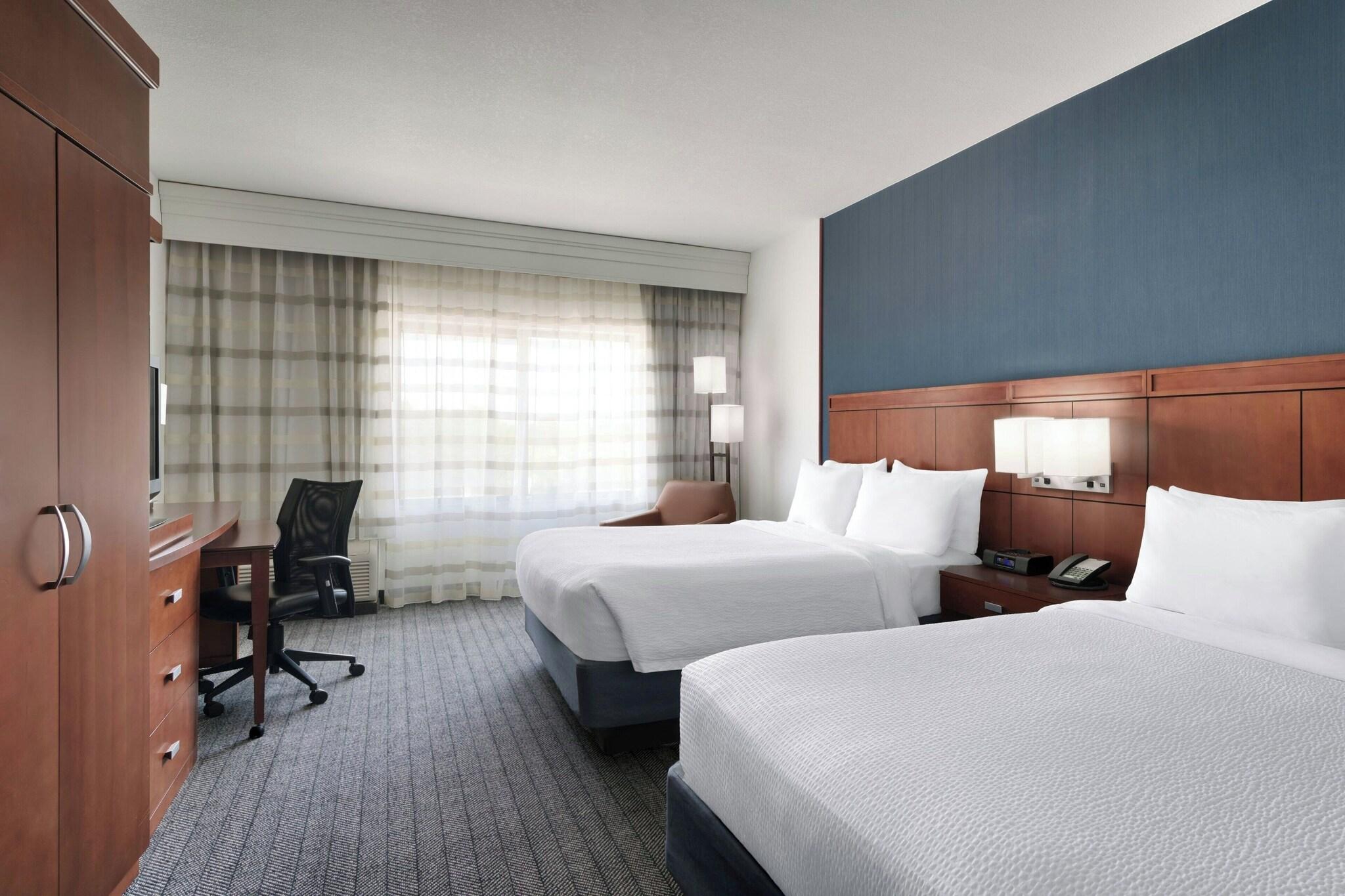 Quadruple Accessible-two Queen Beds