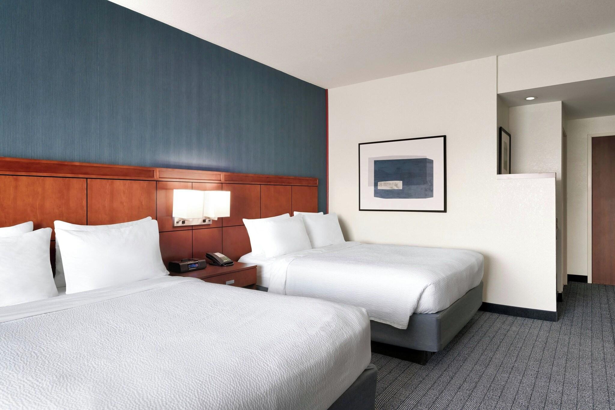 Quadruple Accessible-two Queen Beds