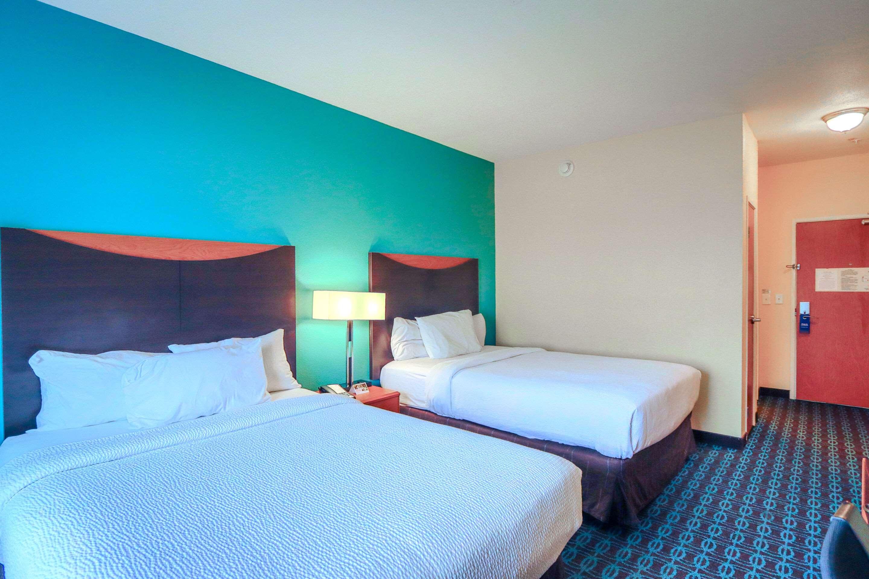 Quadruple Two Queen Beds