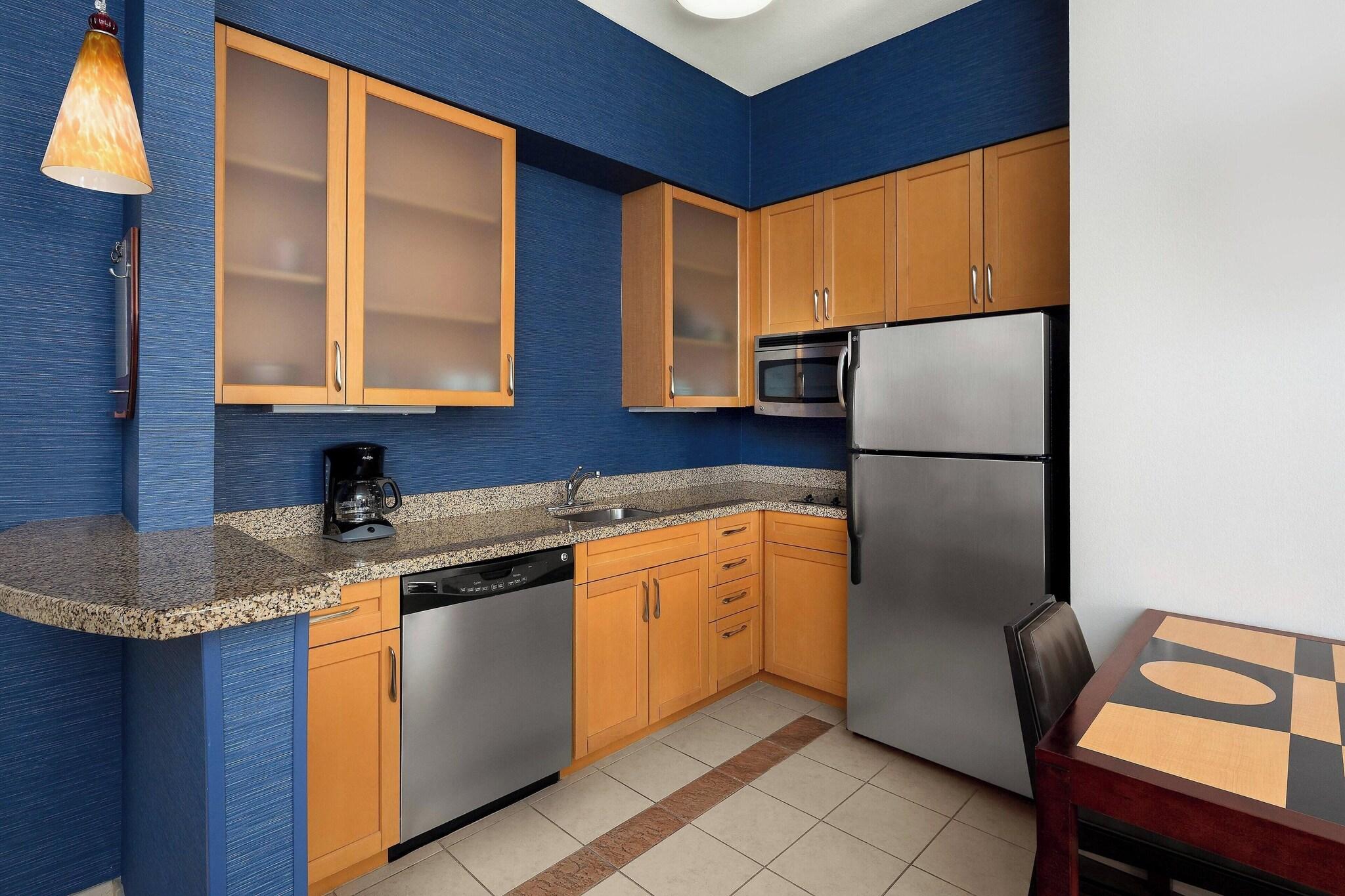 Suite King Bed One Bedroom 