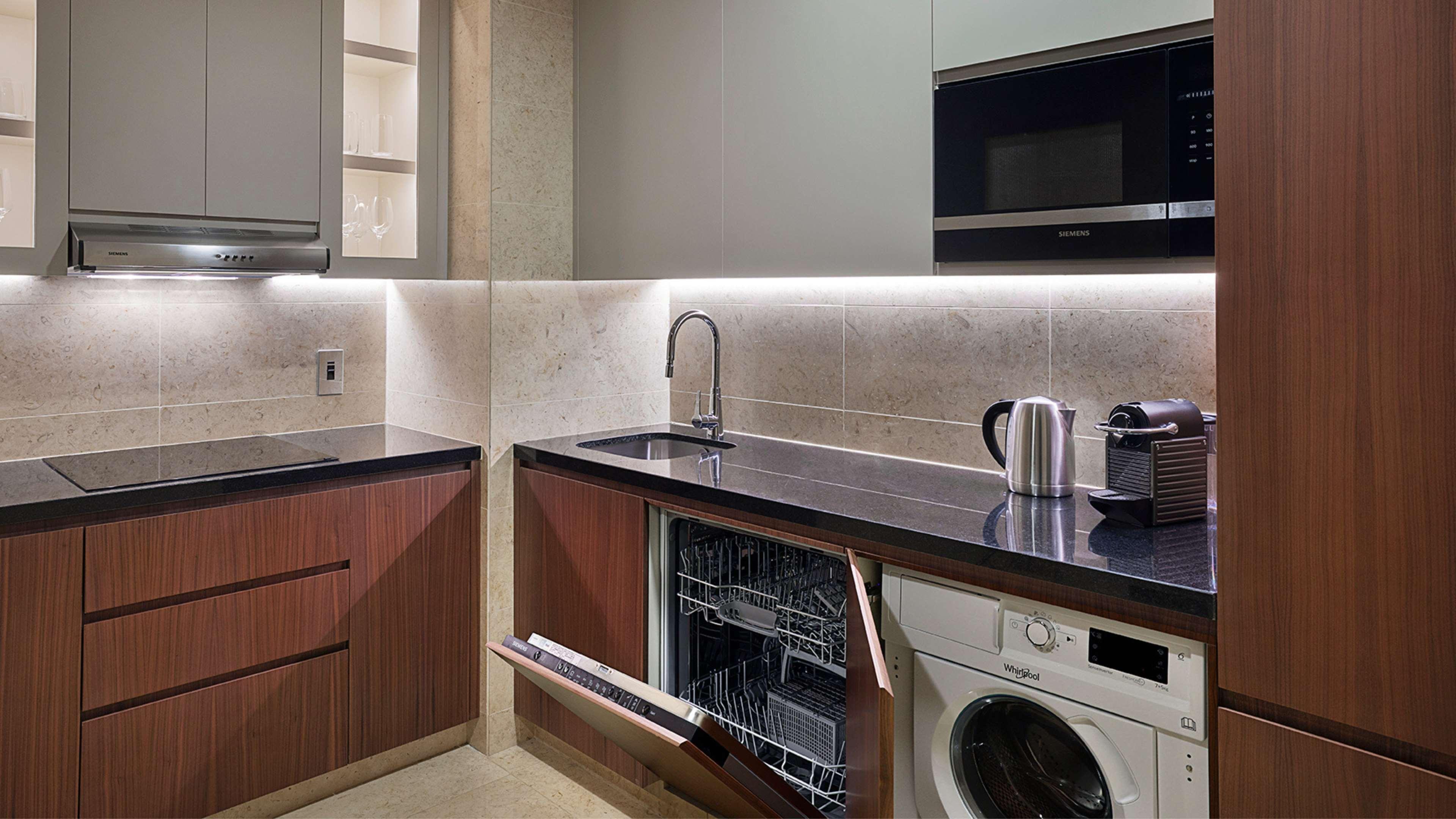 Suite Two Queen Beds