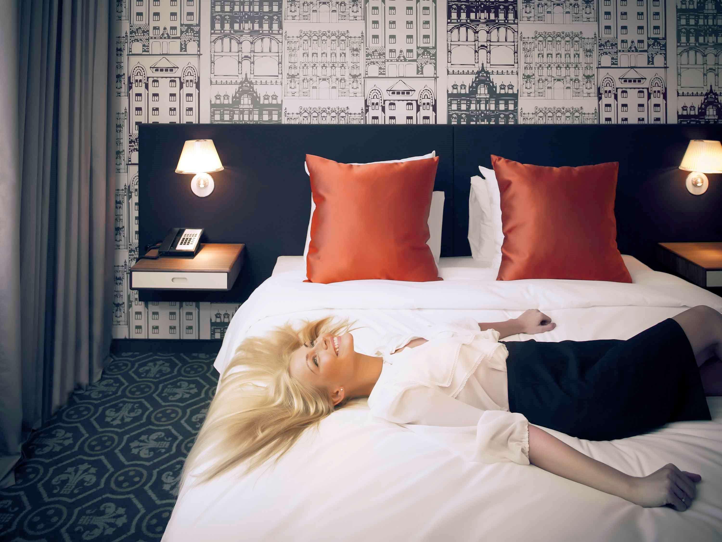 Junior Suite King Bed Non Smoking