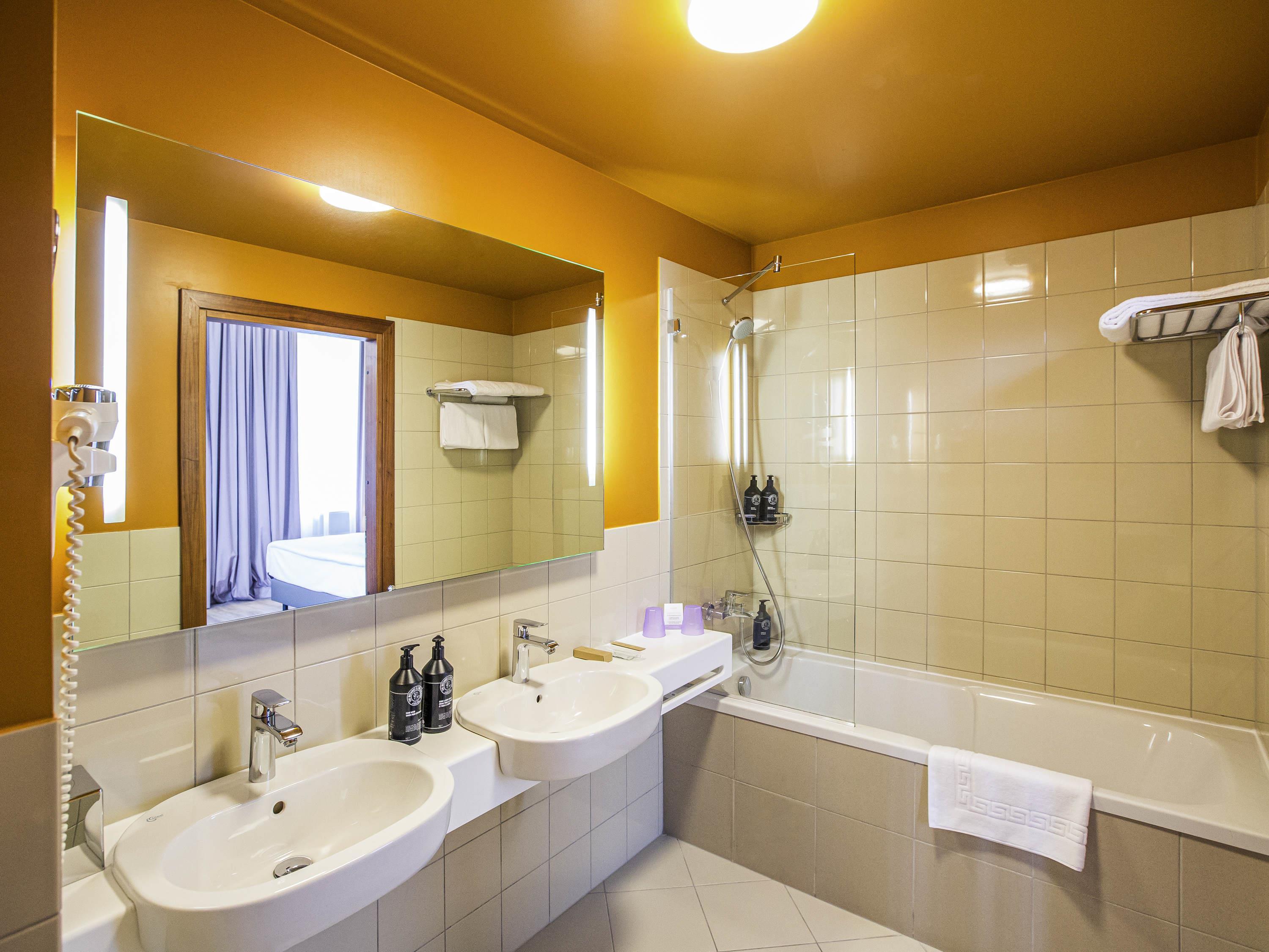 Double Deluxe City View