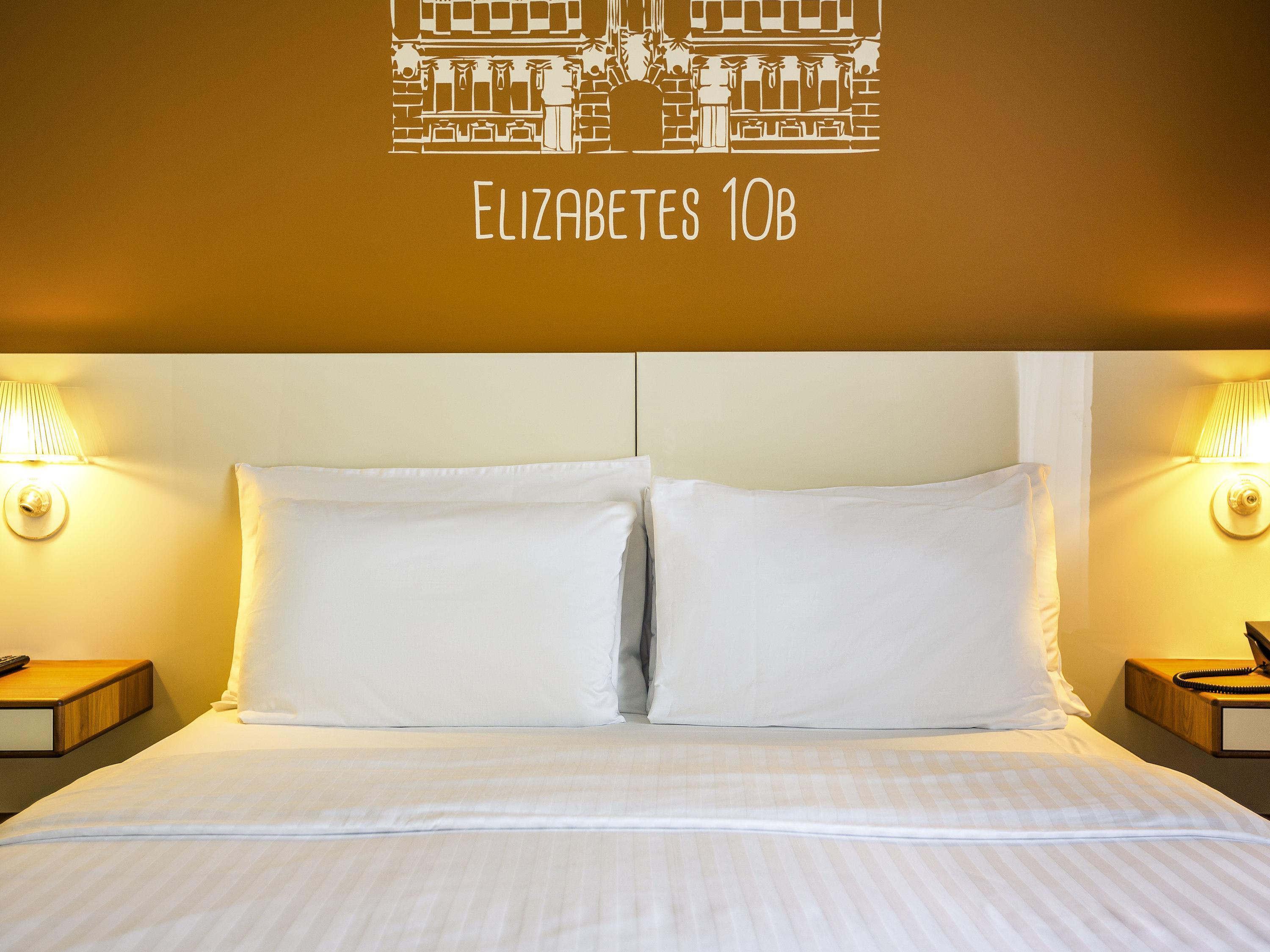 Double Classic Double Bed