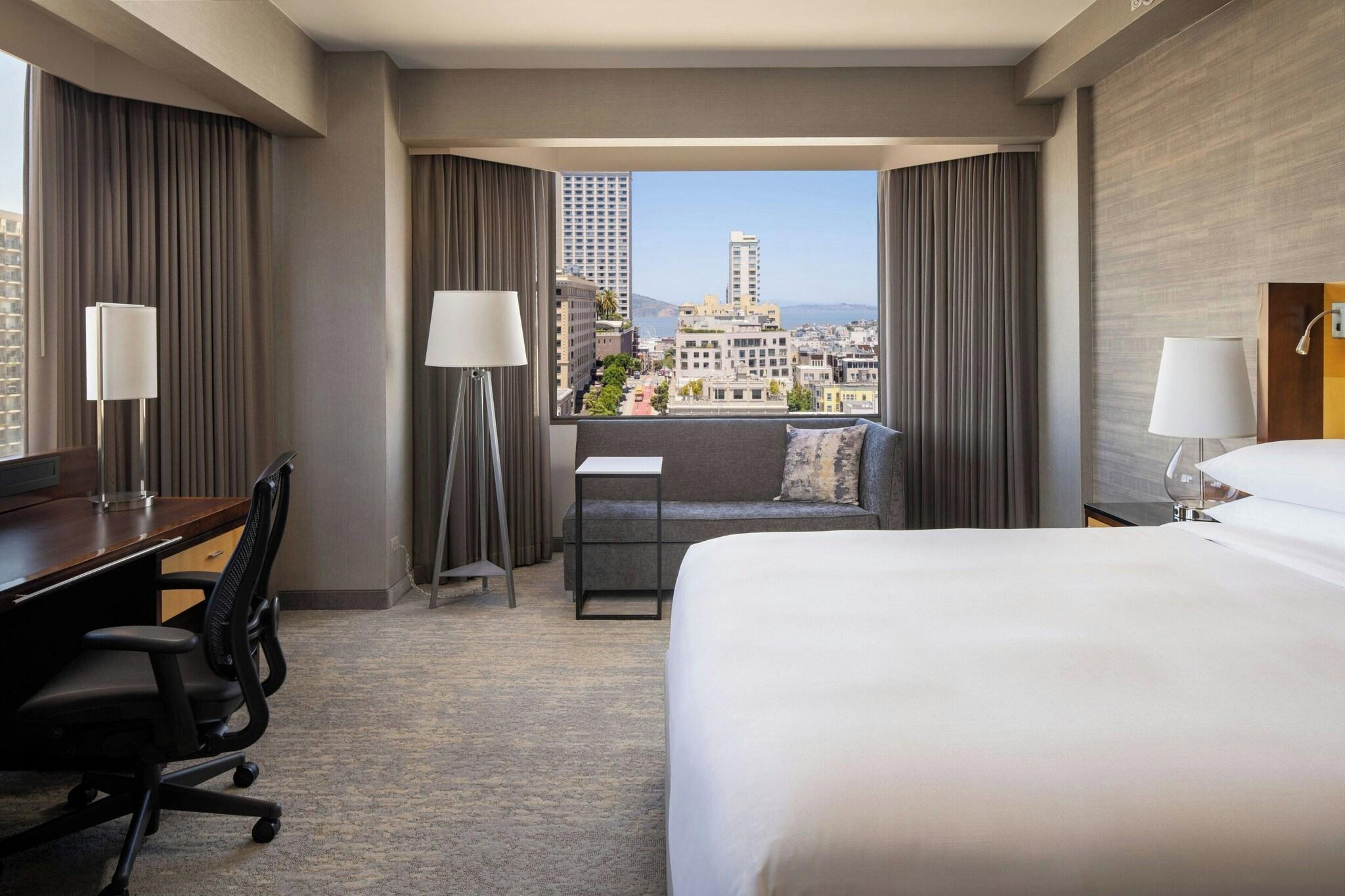 Double Club King Bed