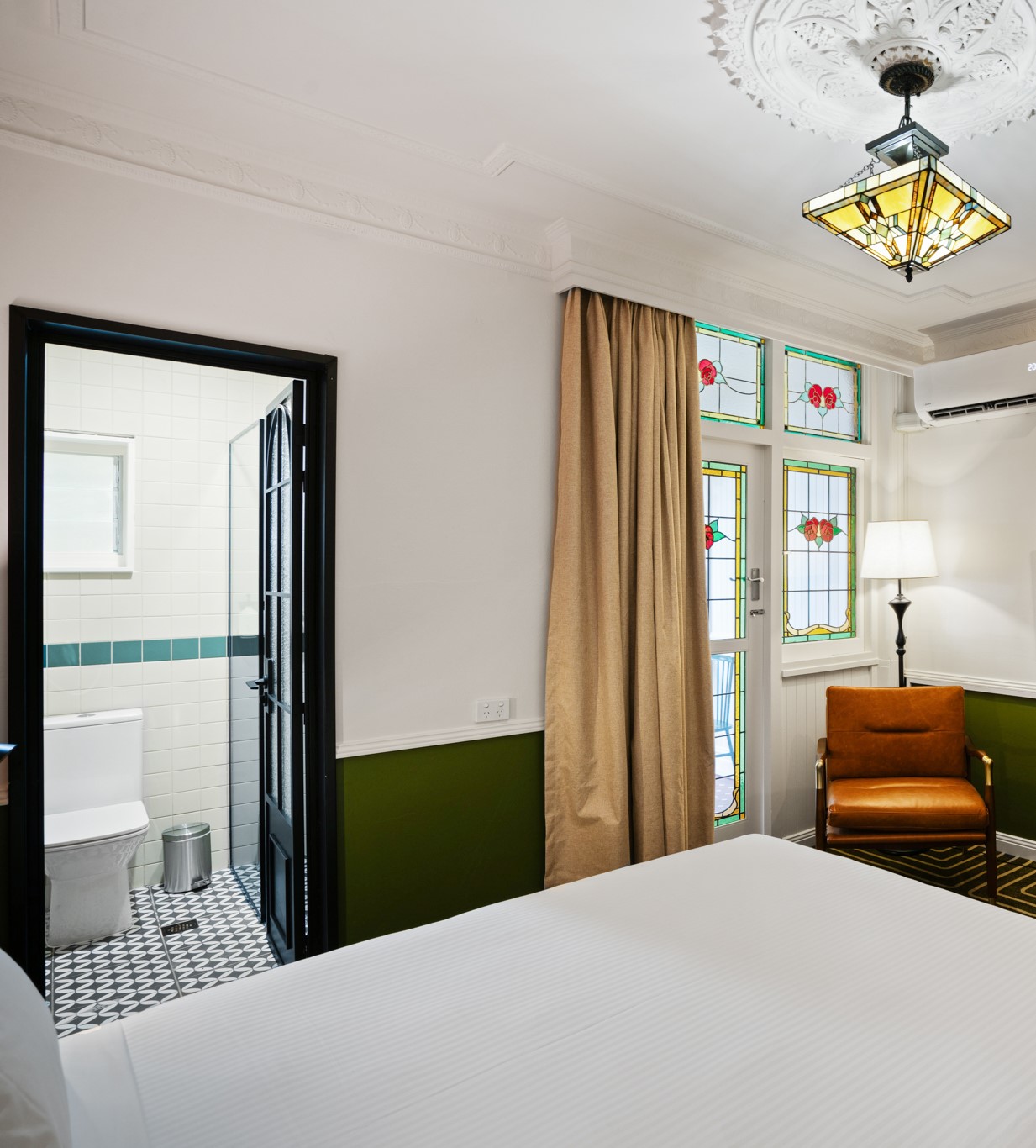 Double or Twin Queen Size Bed