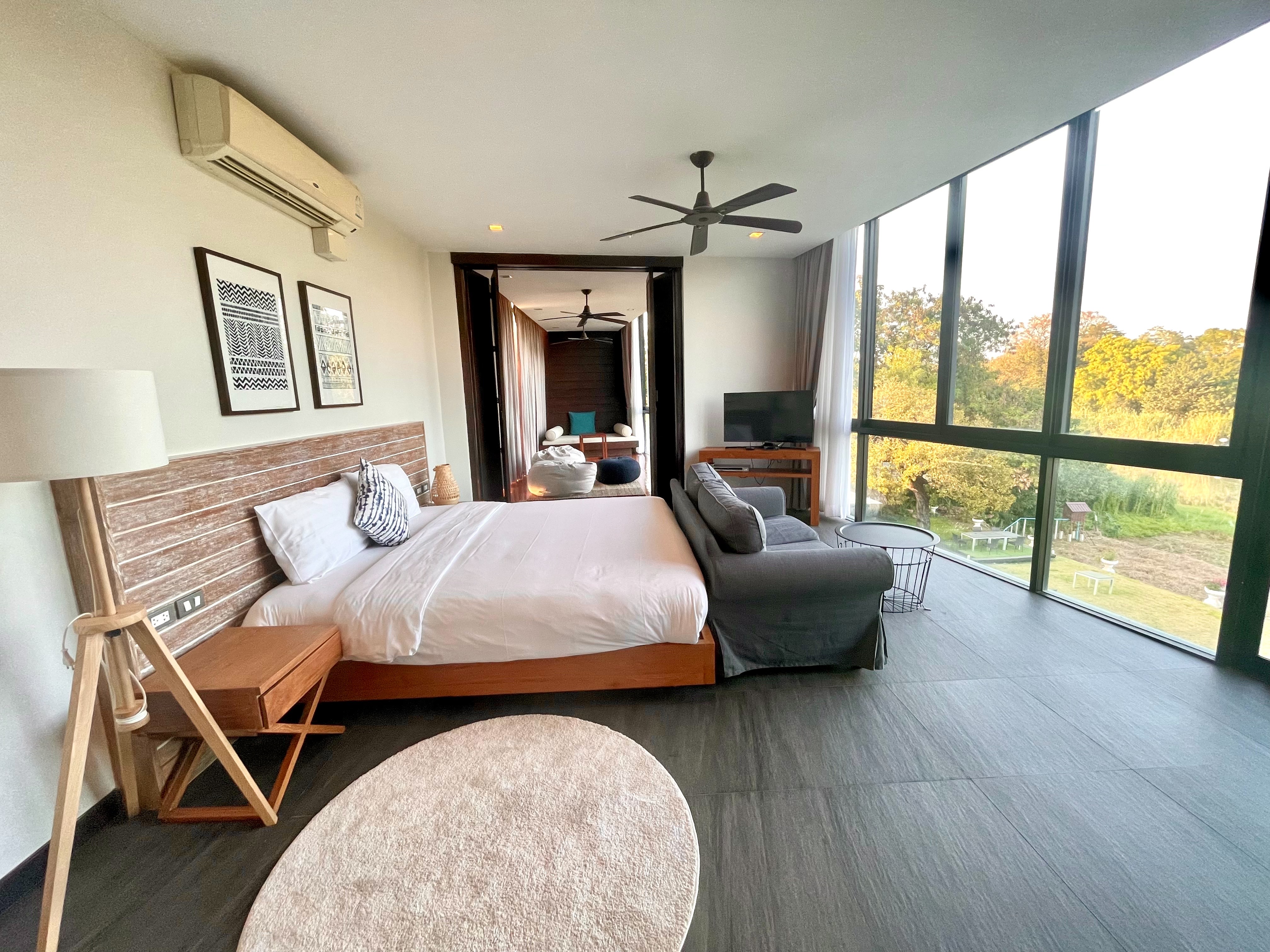 Room Penthouse with Views