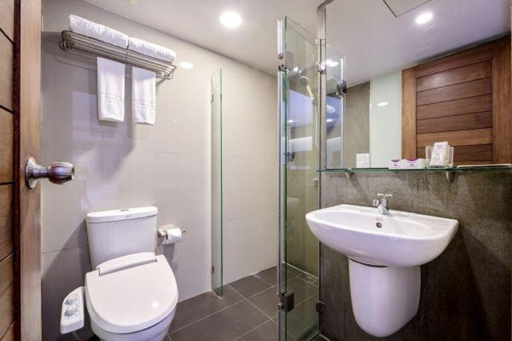 Double or Twin Standard