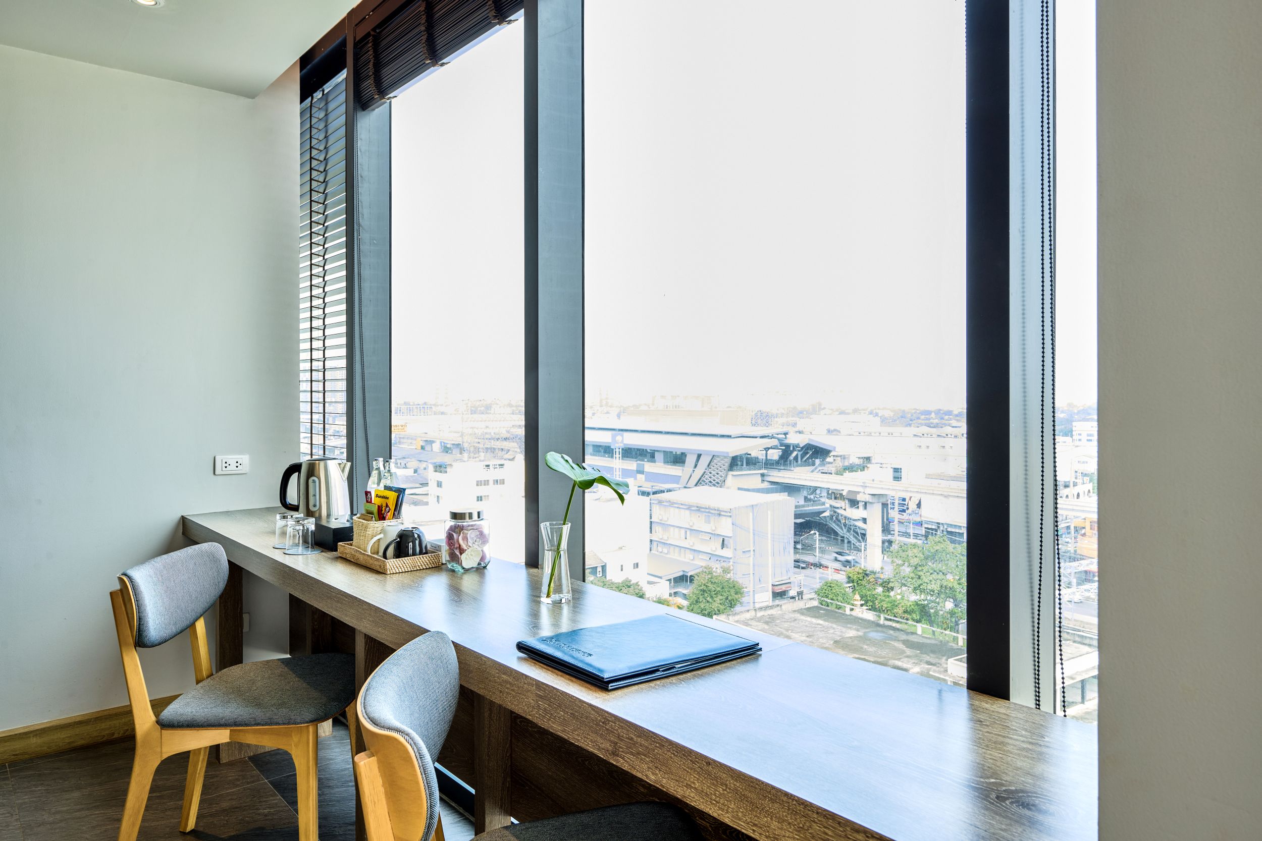 Junior Suite King Size Bed