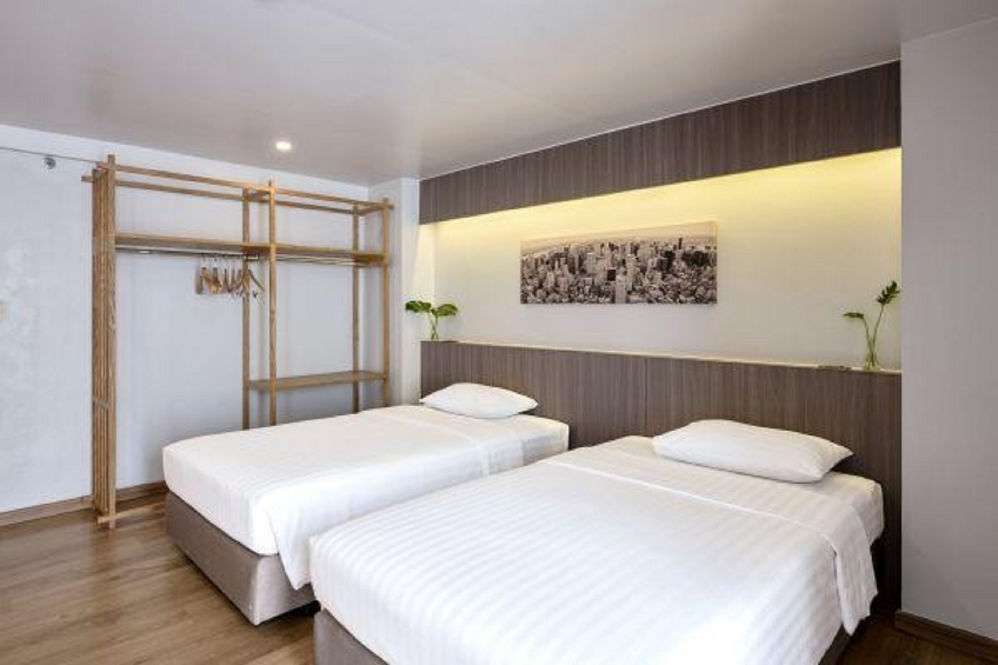 Double or Twin Standard