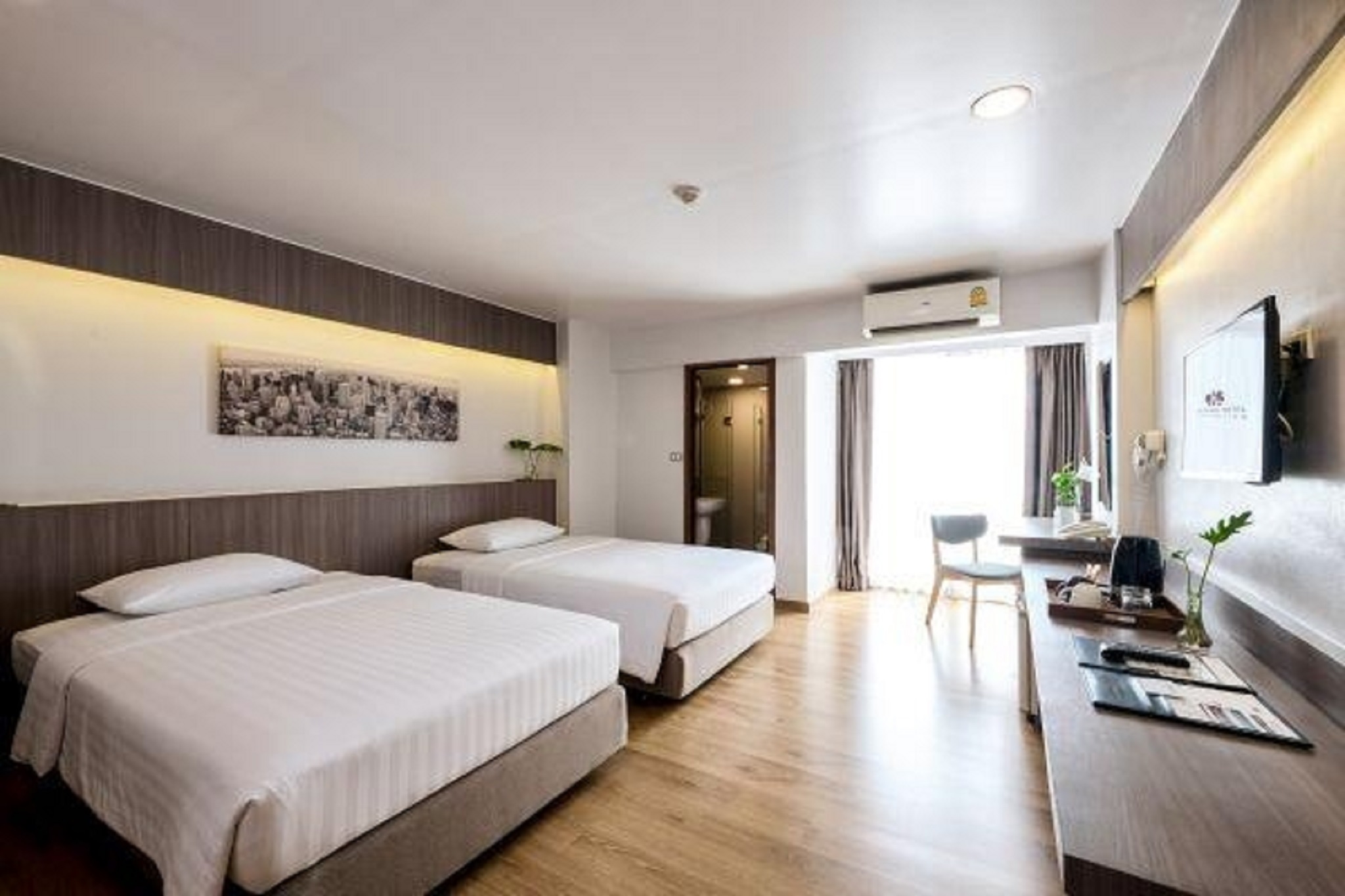 Double or Twin Standard