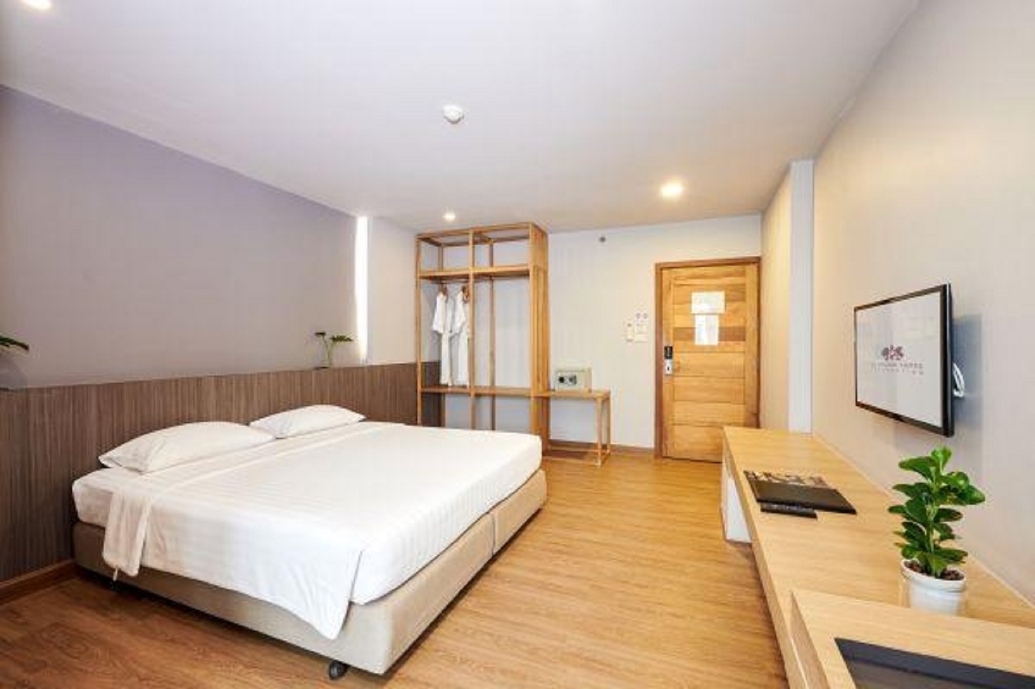 Double or Twin Superior