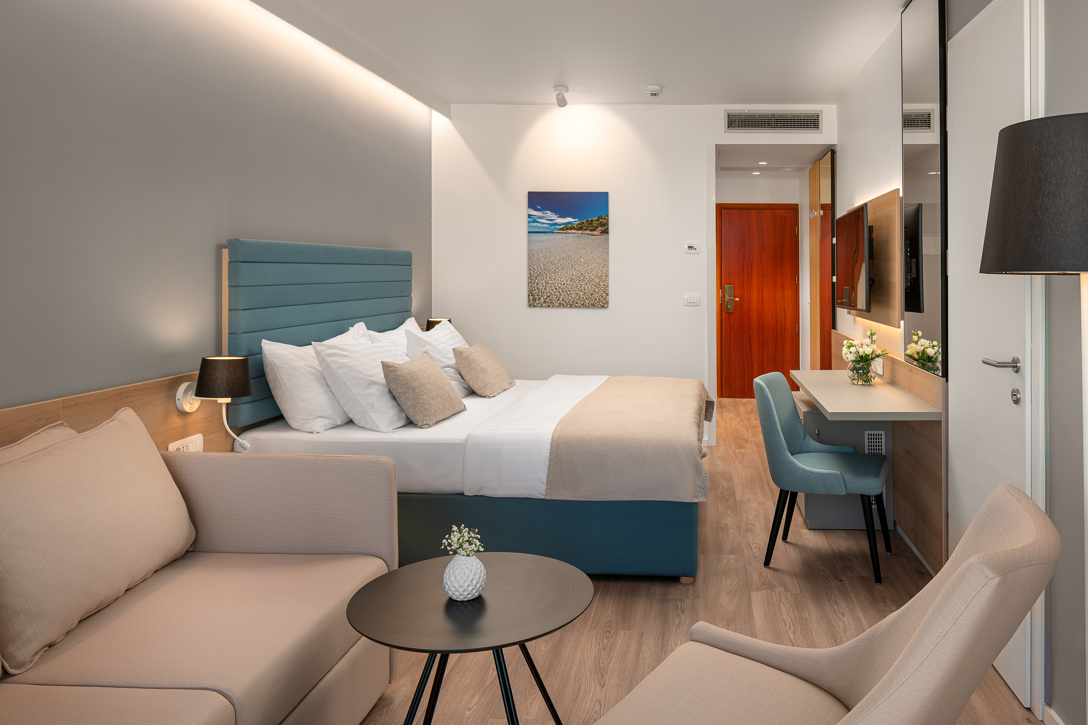 Double or Twin Side Sea View with Balcony