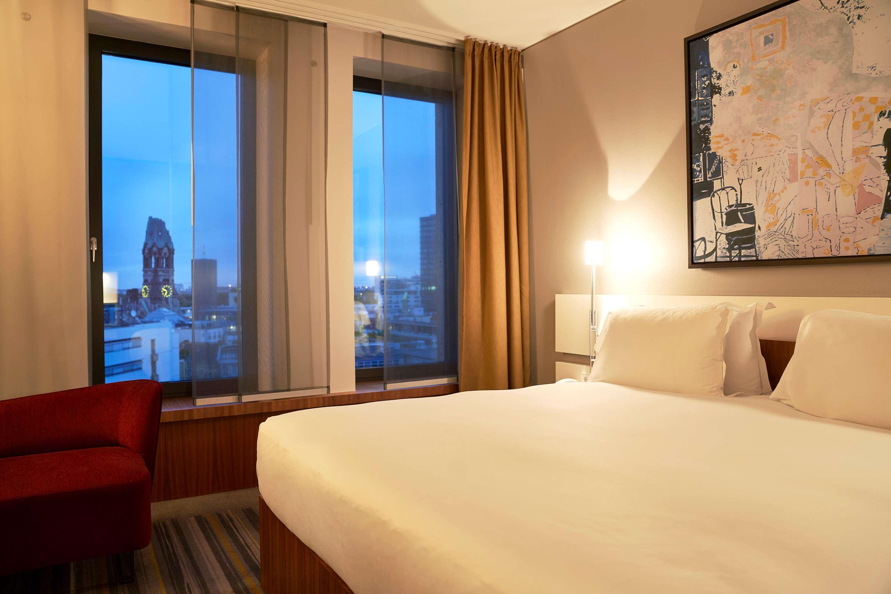 Double Superior King Bed