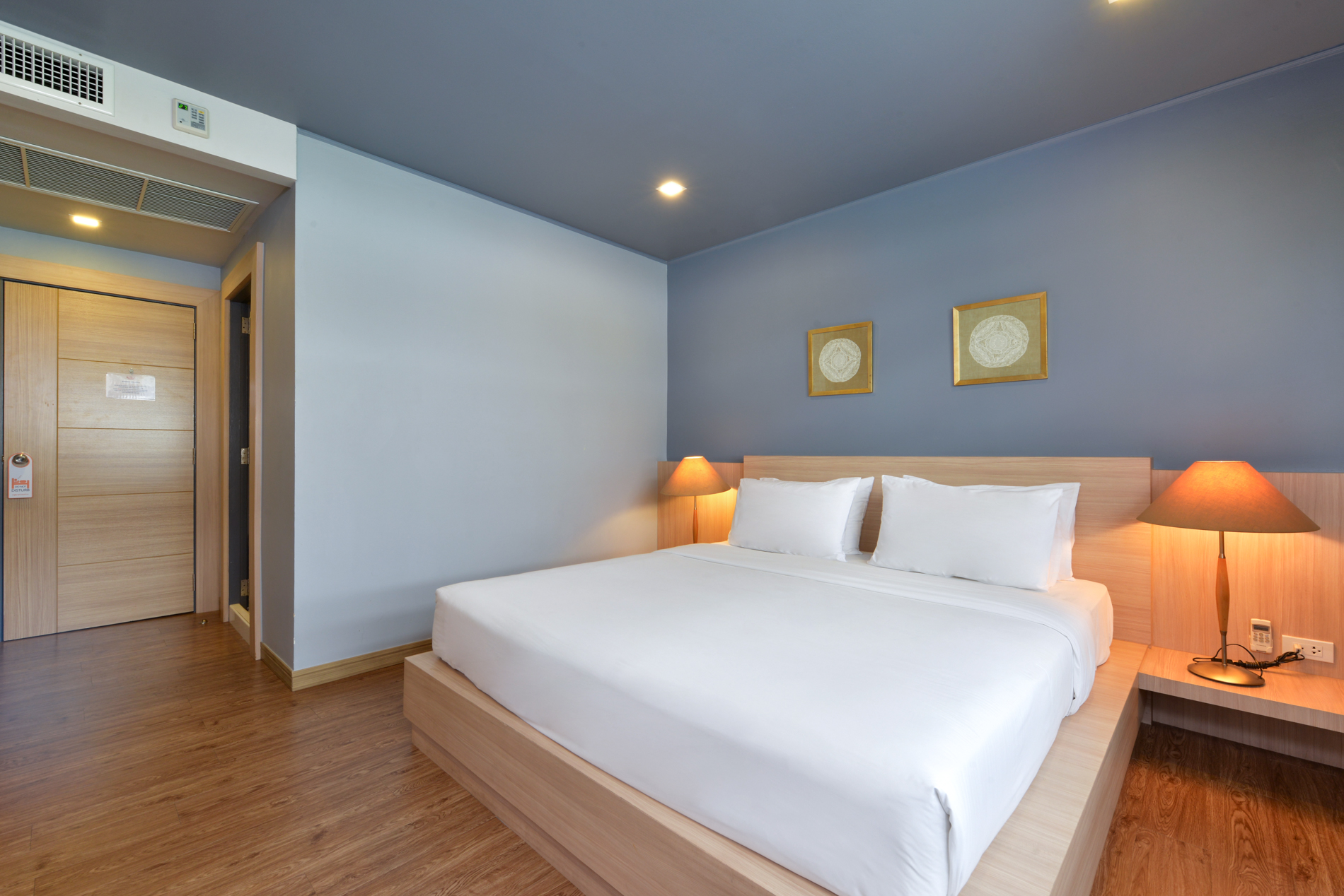 Double or Twin Deluxe