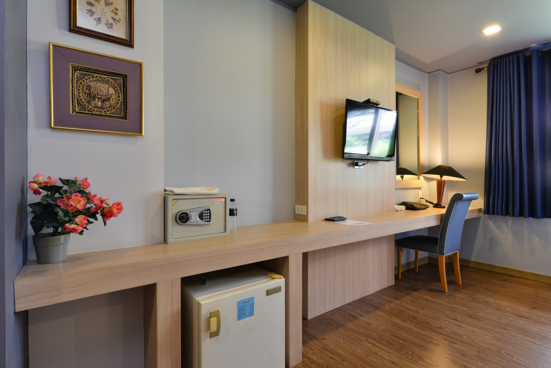 Double or Twin Deluxe