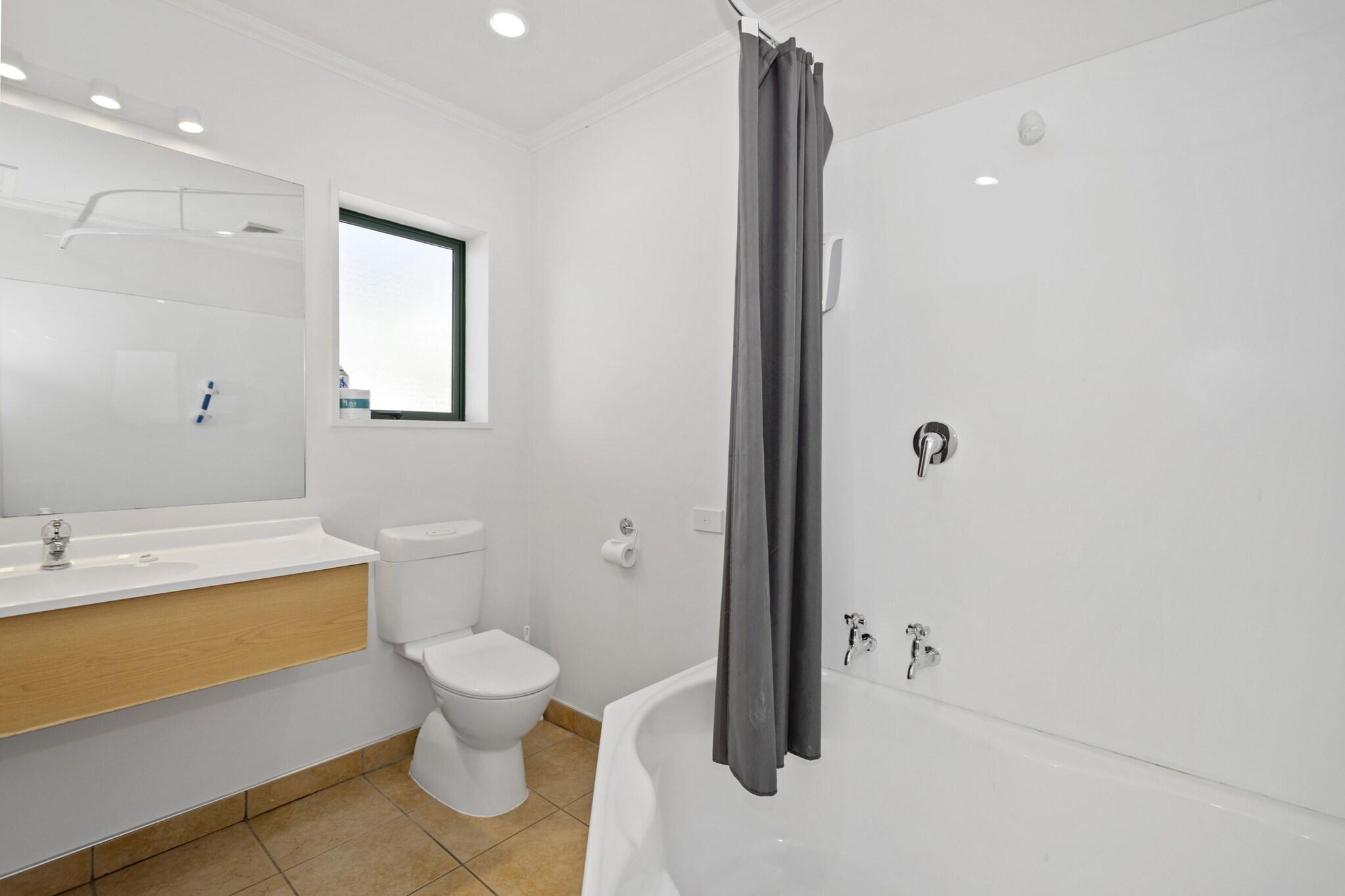 Apartment King Bed Two Bedrooms