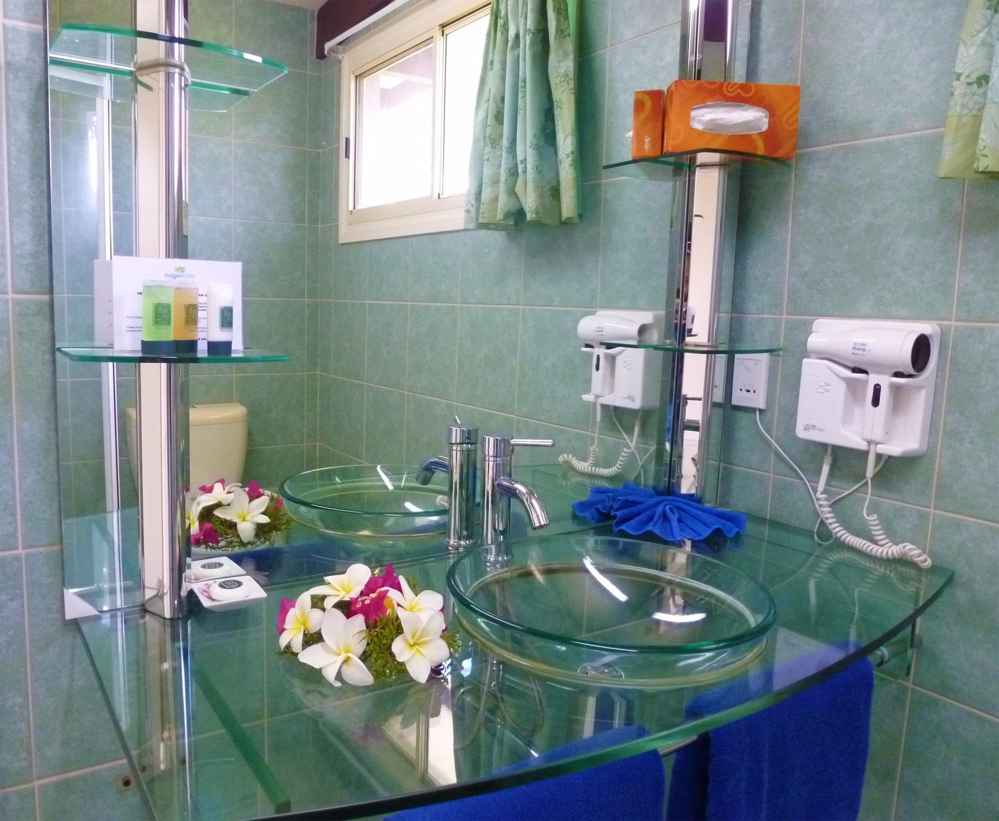 Villa Garden View King Bed