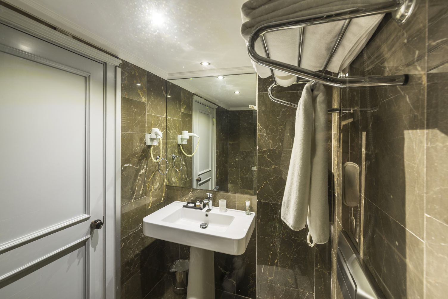 Family Room Superior