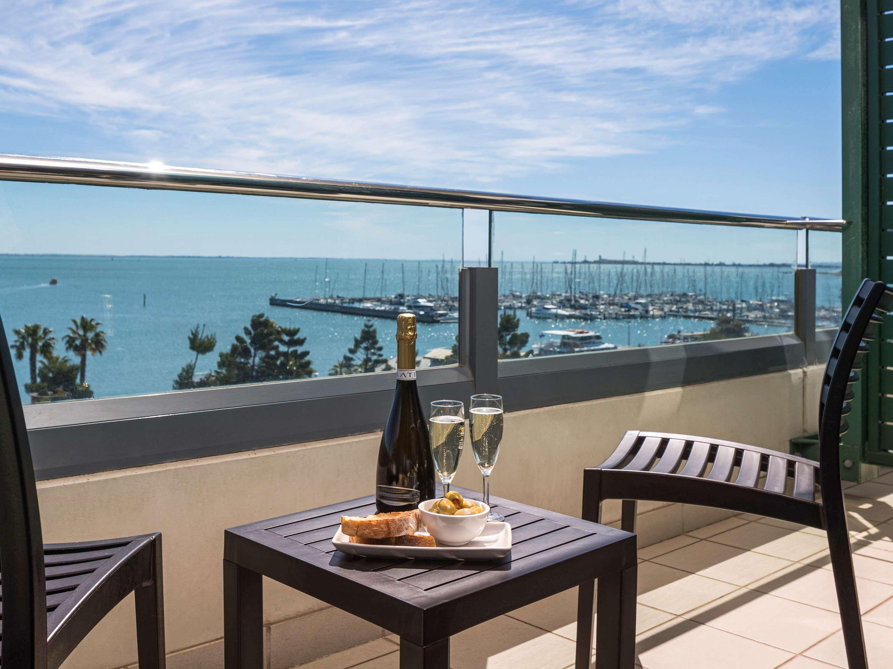 Double Deluxe Bay View