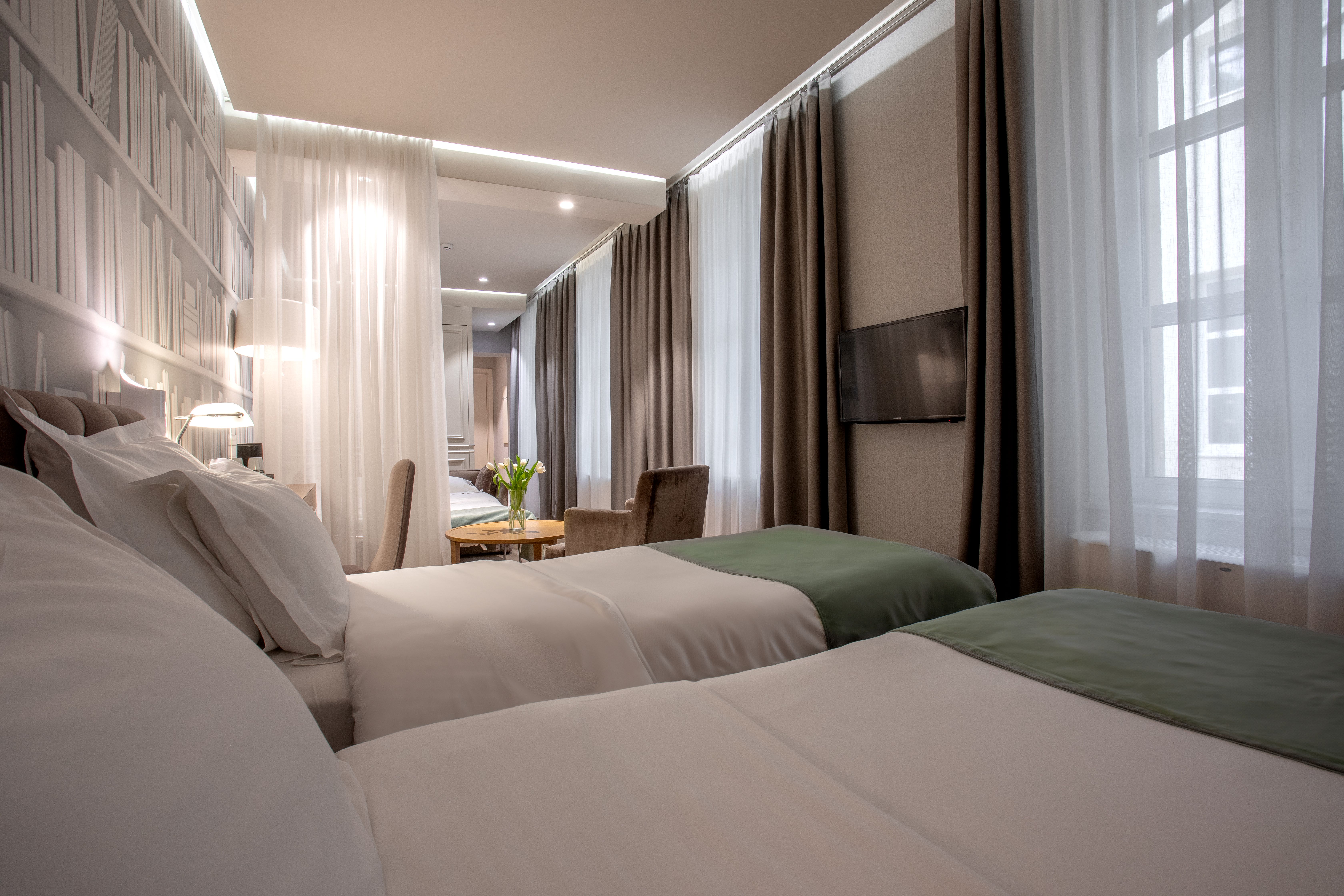 Family Room Standard