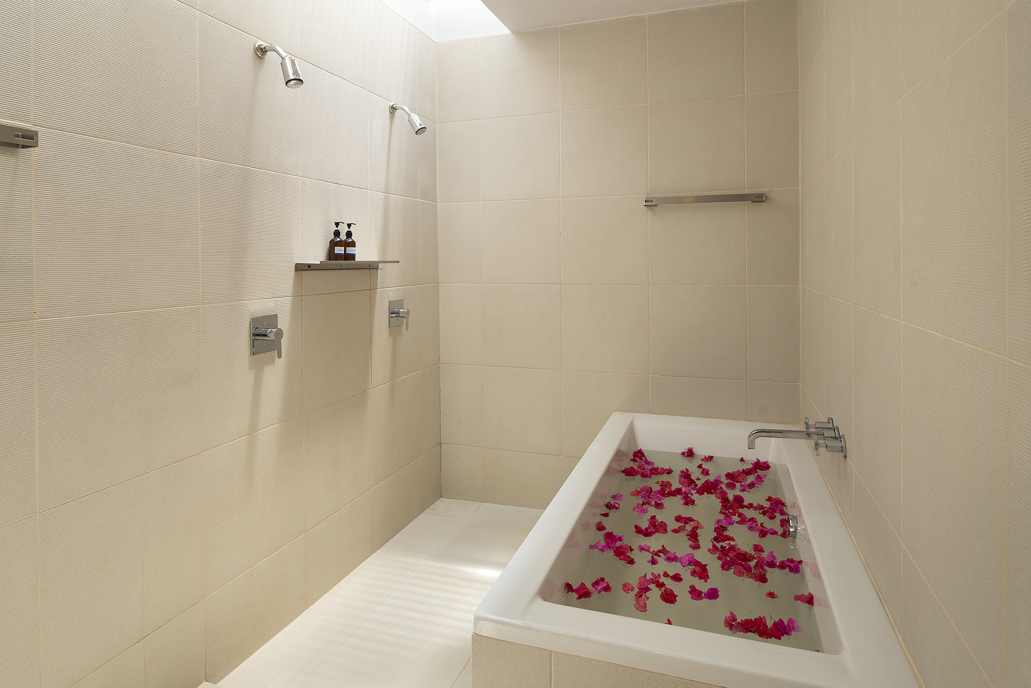 Double or Twin Deluxe Pool View