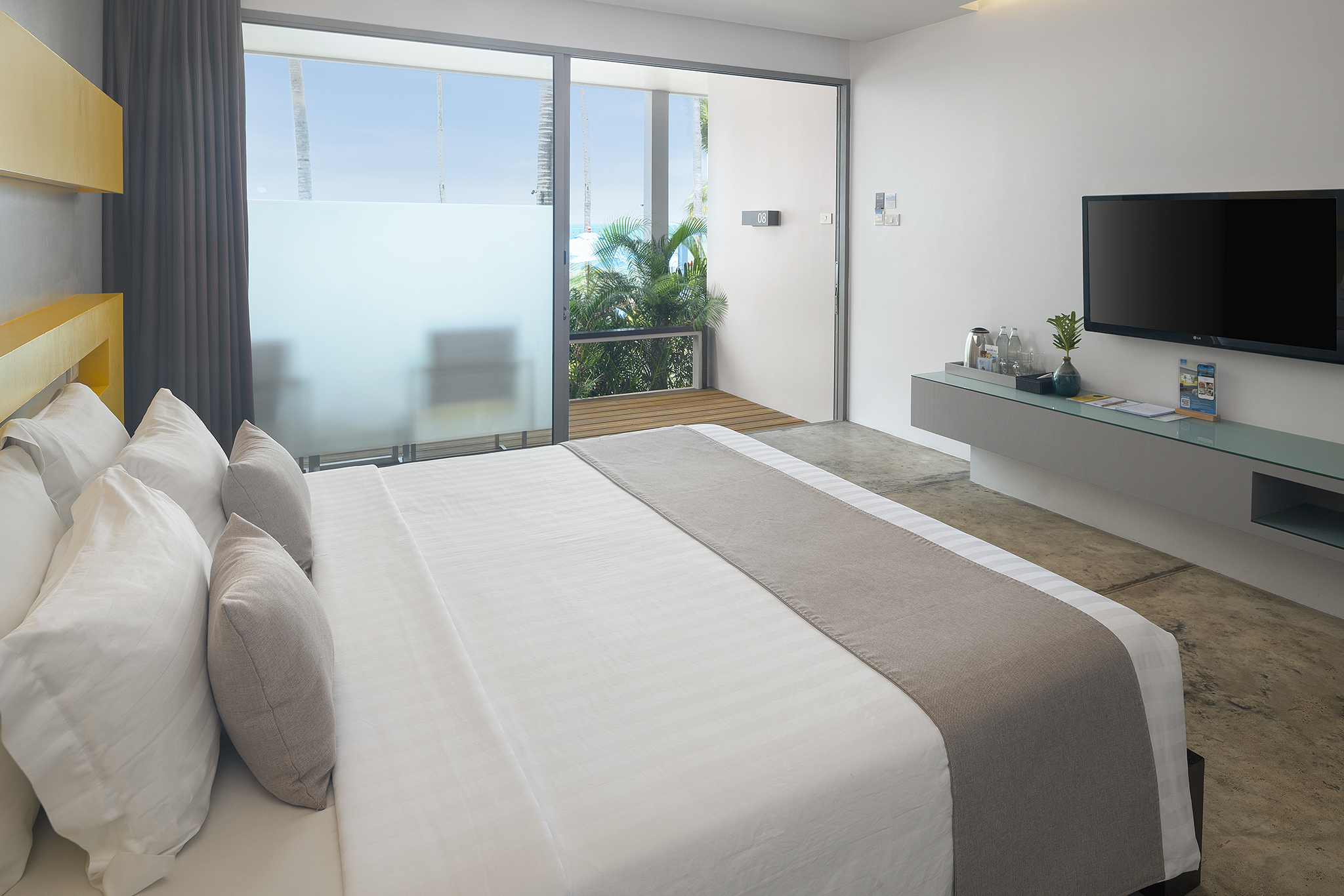 Double or Twin Deluxe Pool View